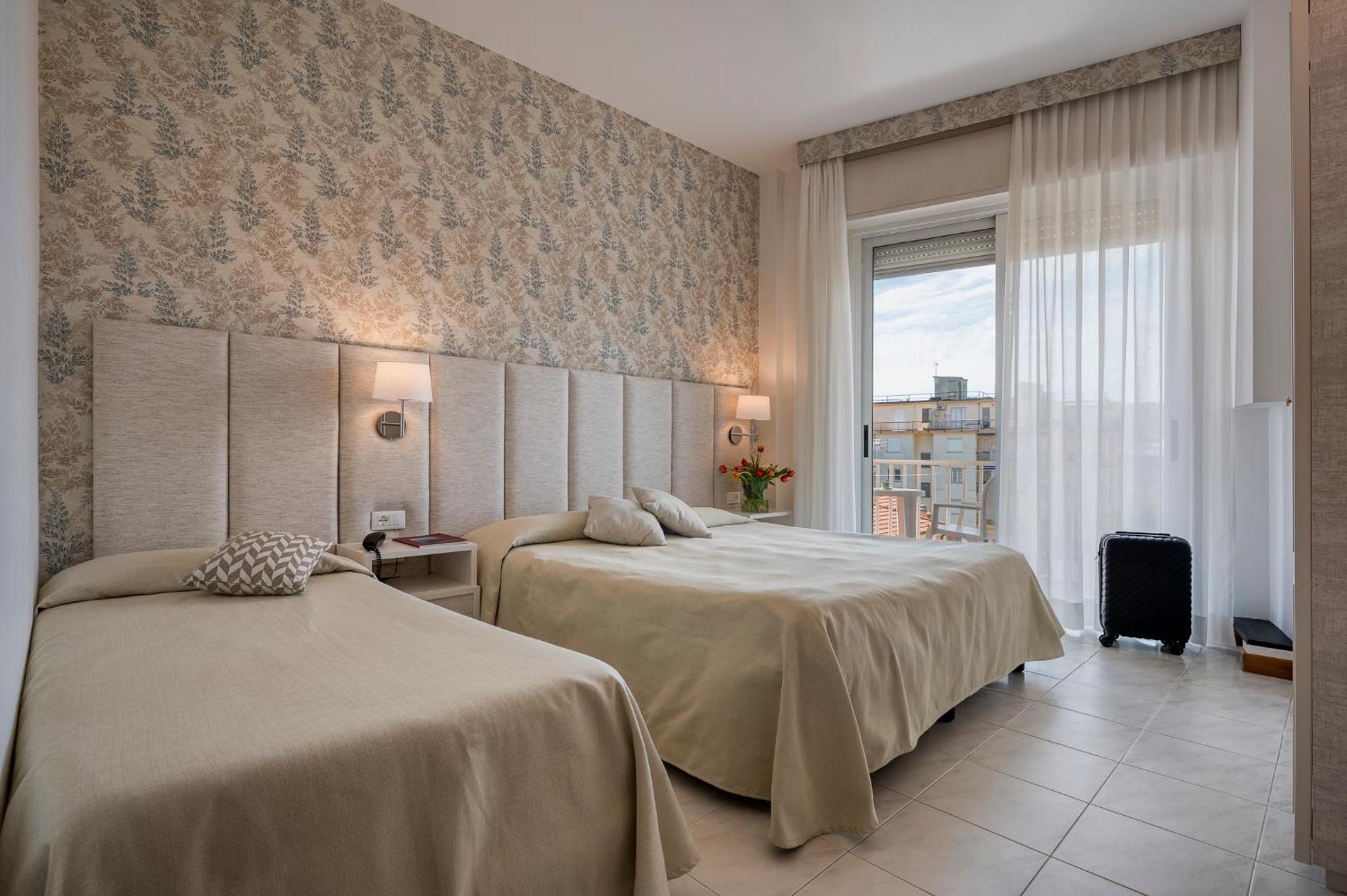 Dreibettzimmer