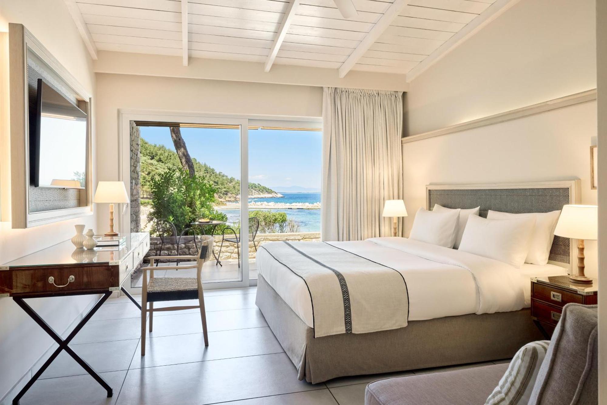 Seafront Deluxe room