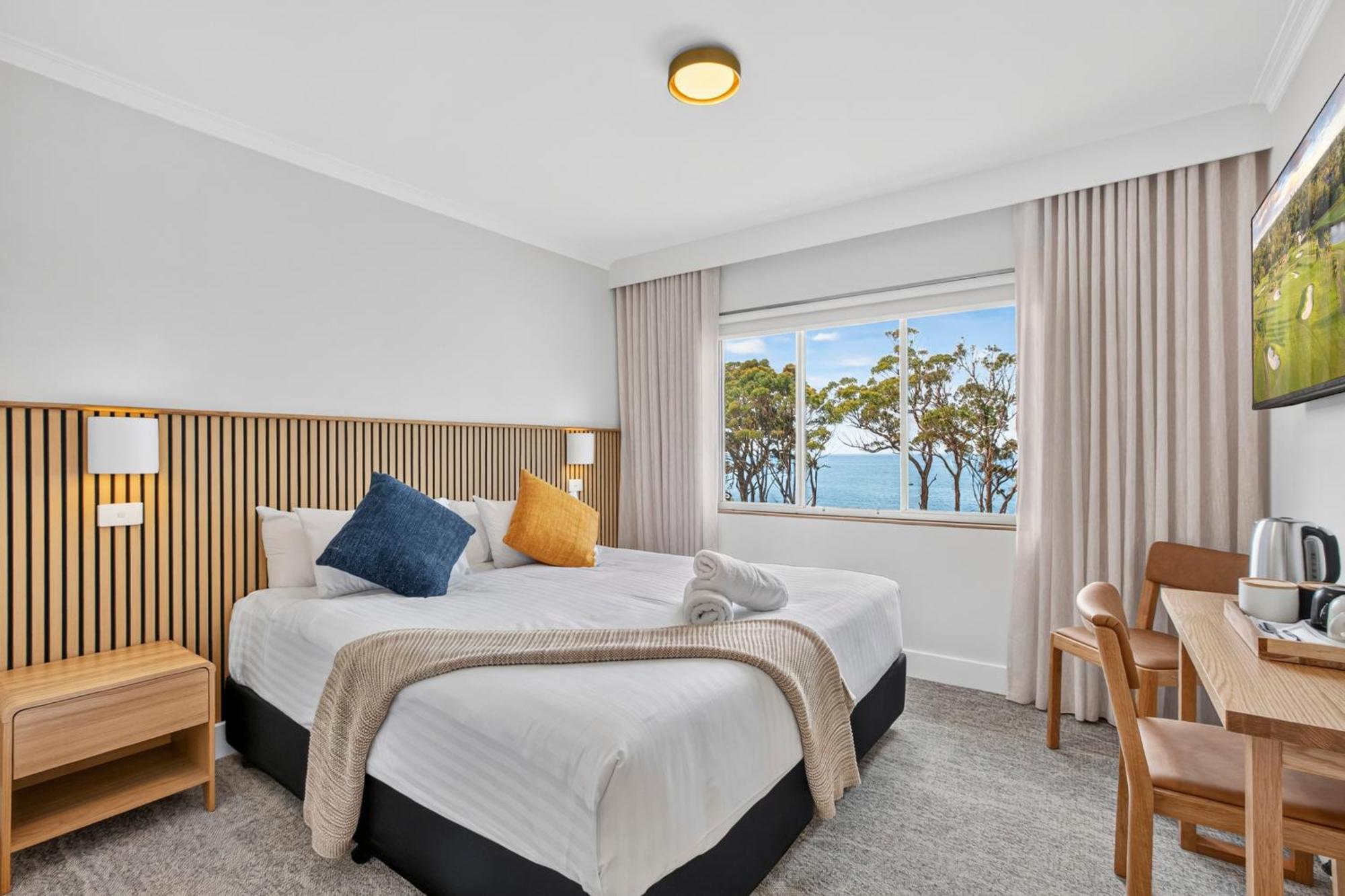 Ocean view deluxe Family Room