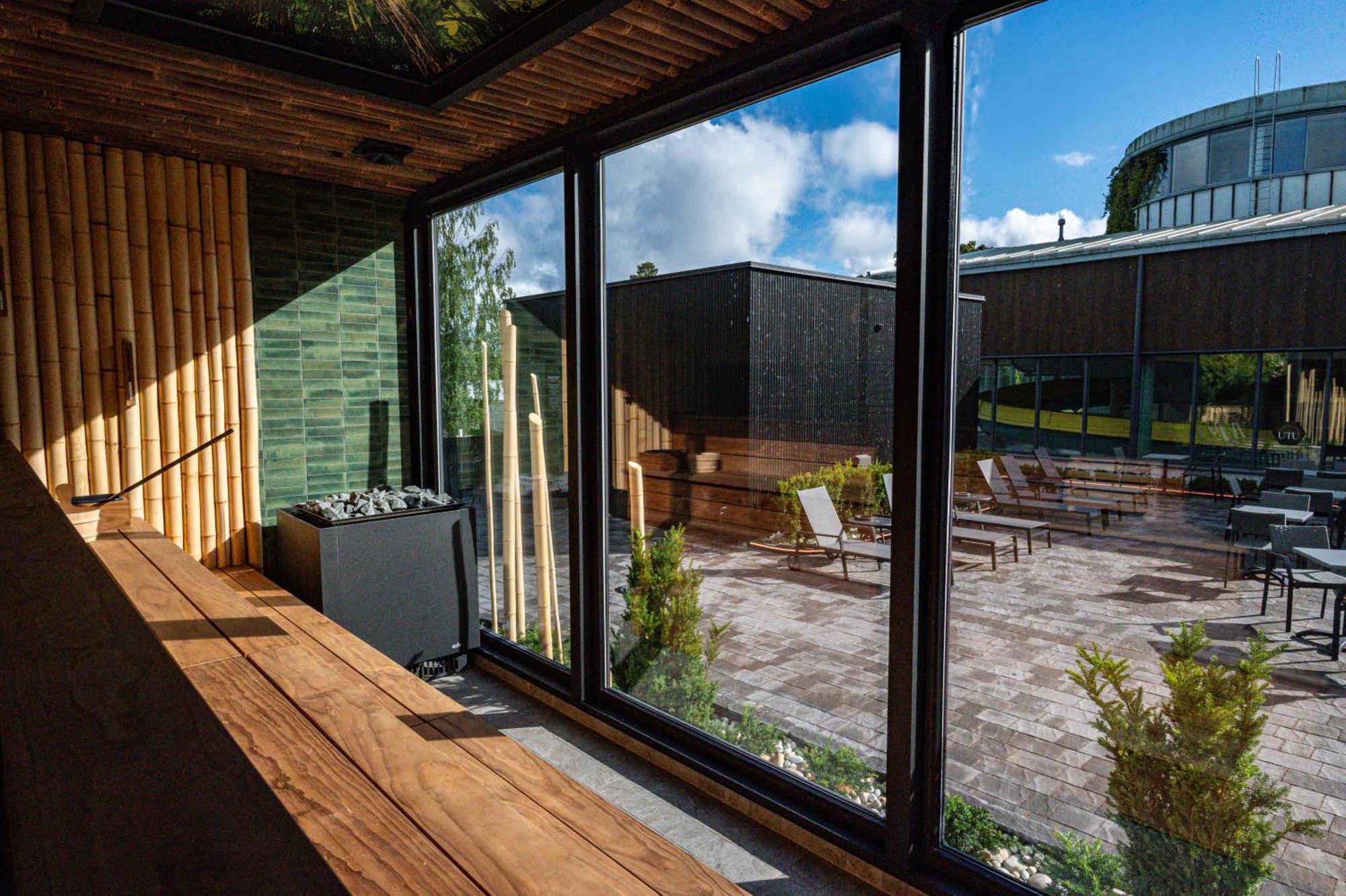 Superior Double or Twin Room Lake View
