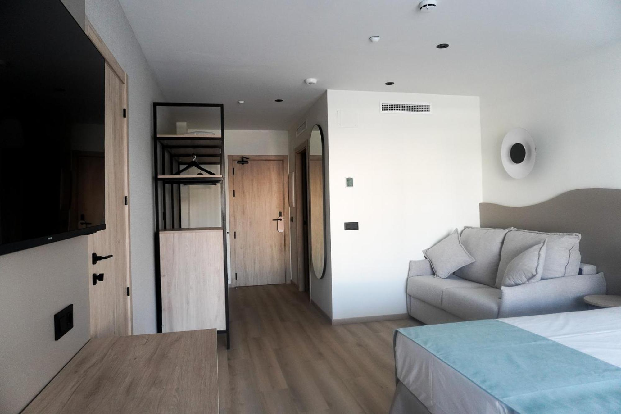 Chambre Double ou Lits Jumeaux (1 Adulte)