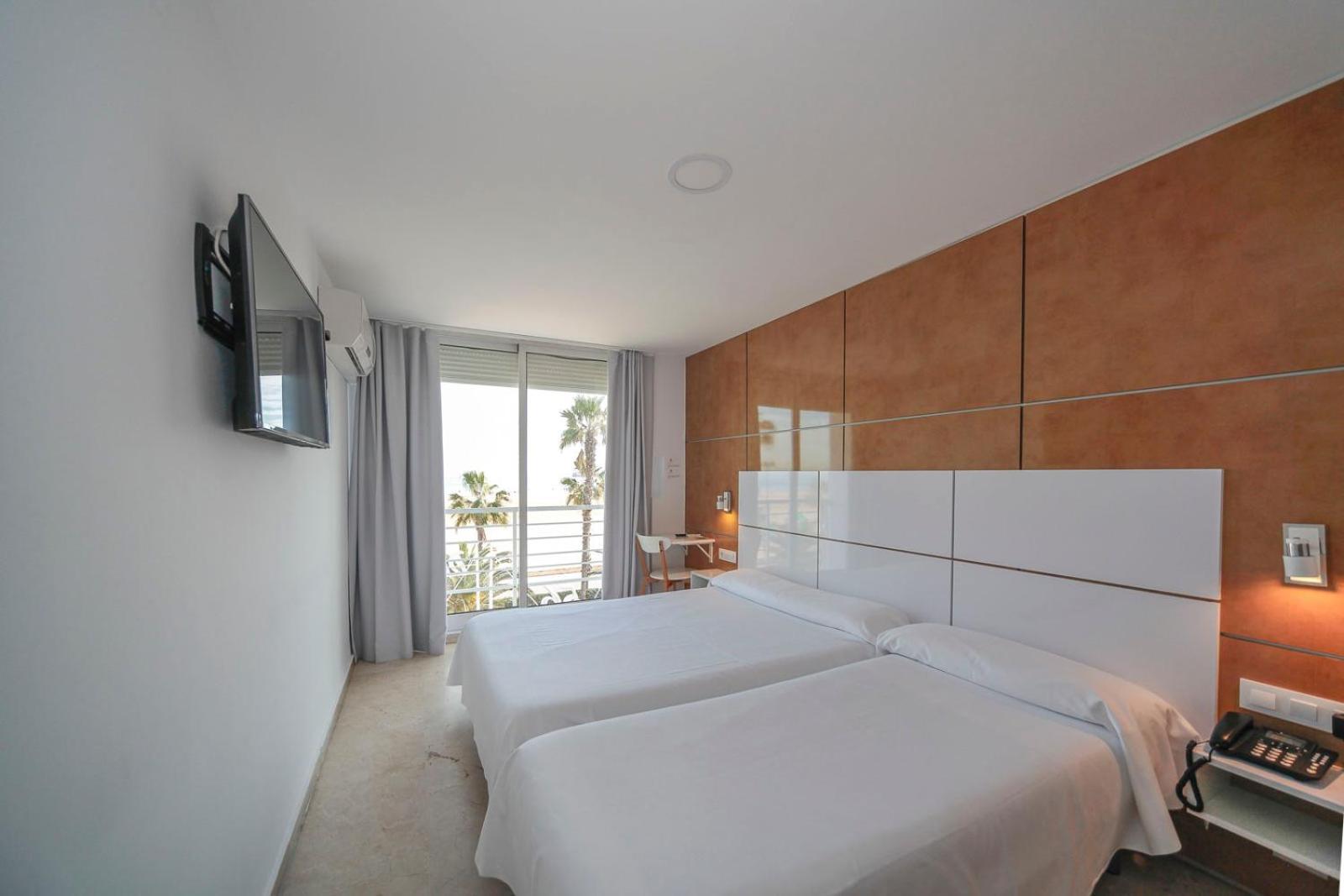 Triple Room Sea View
