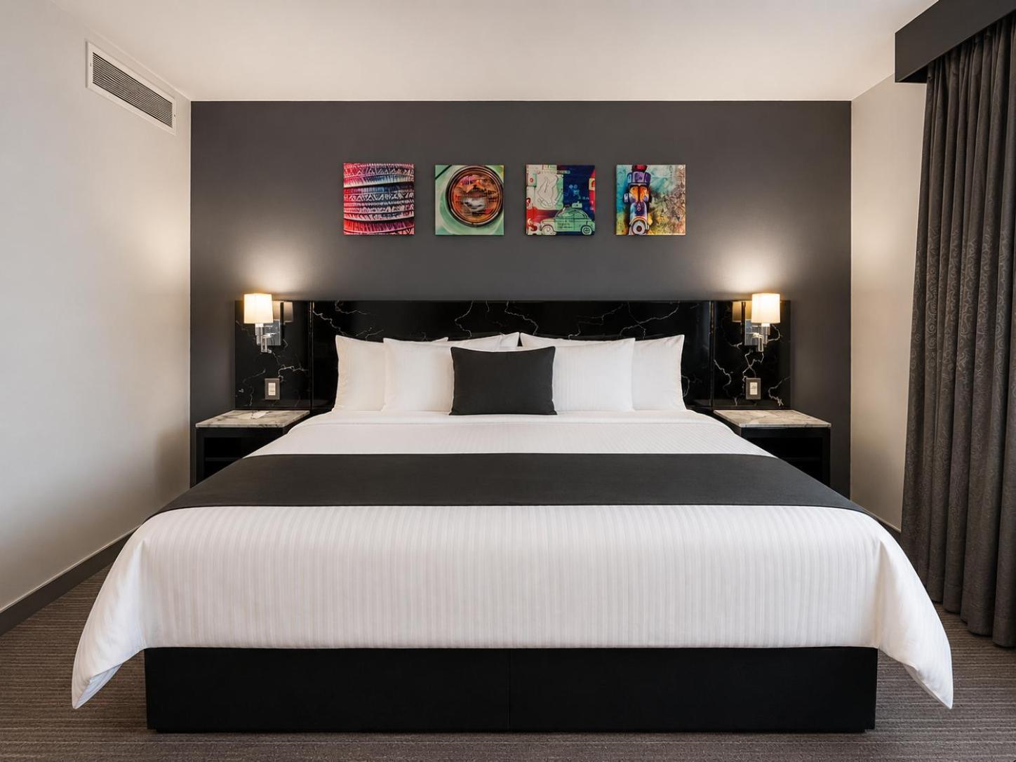 Superior King Room