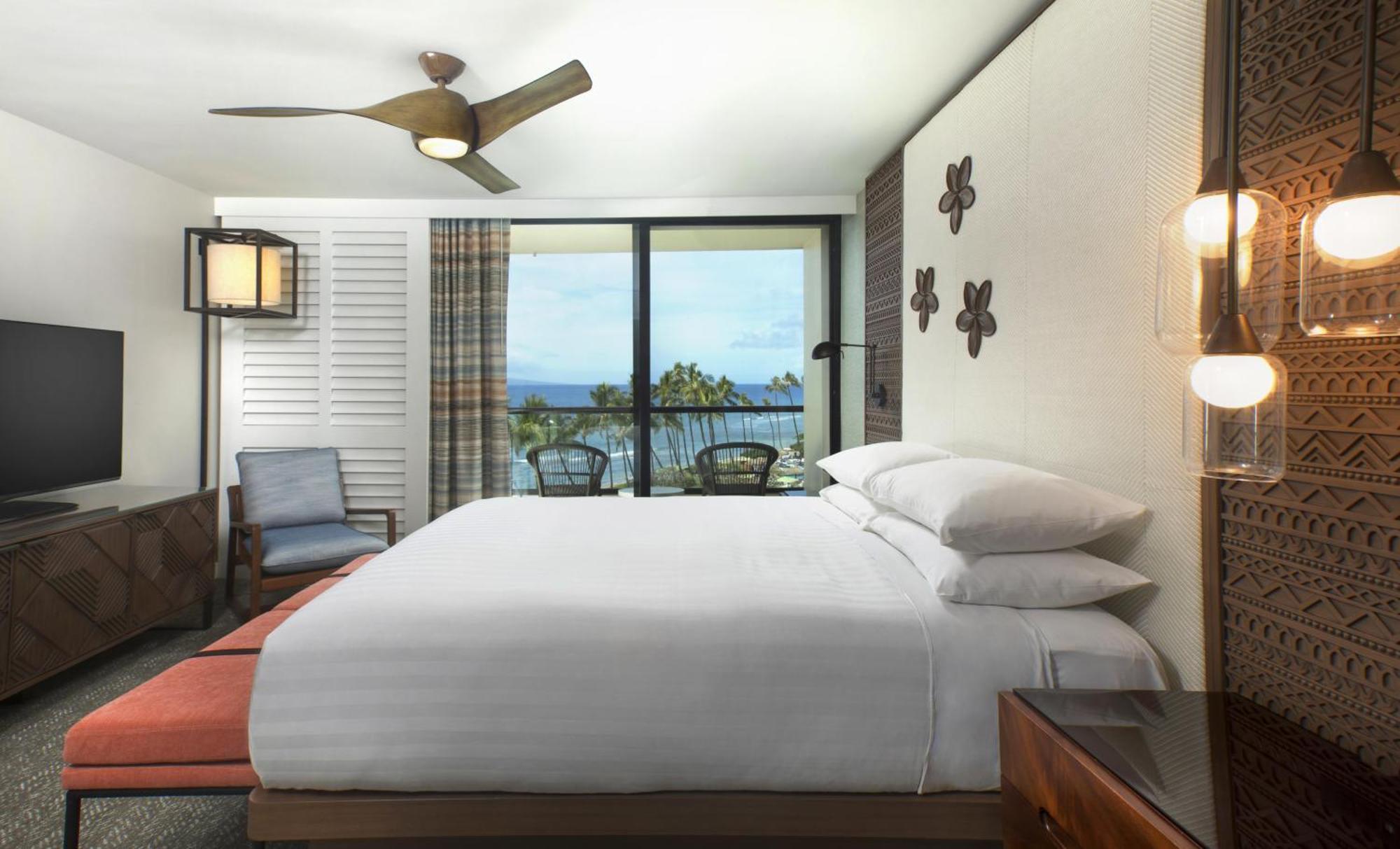 Deluxe Ocean Suite