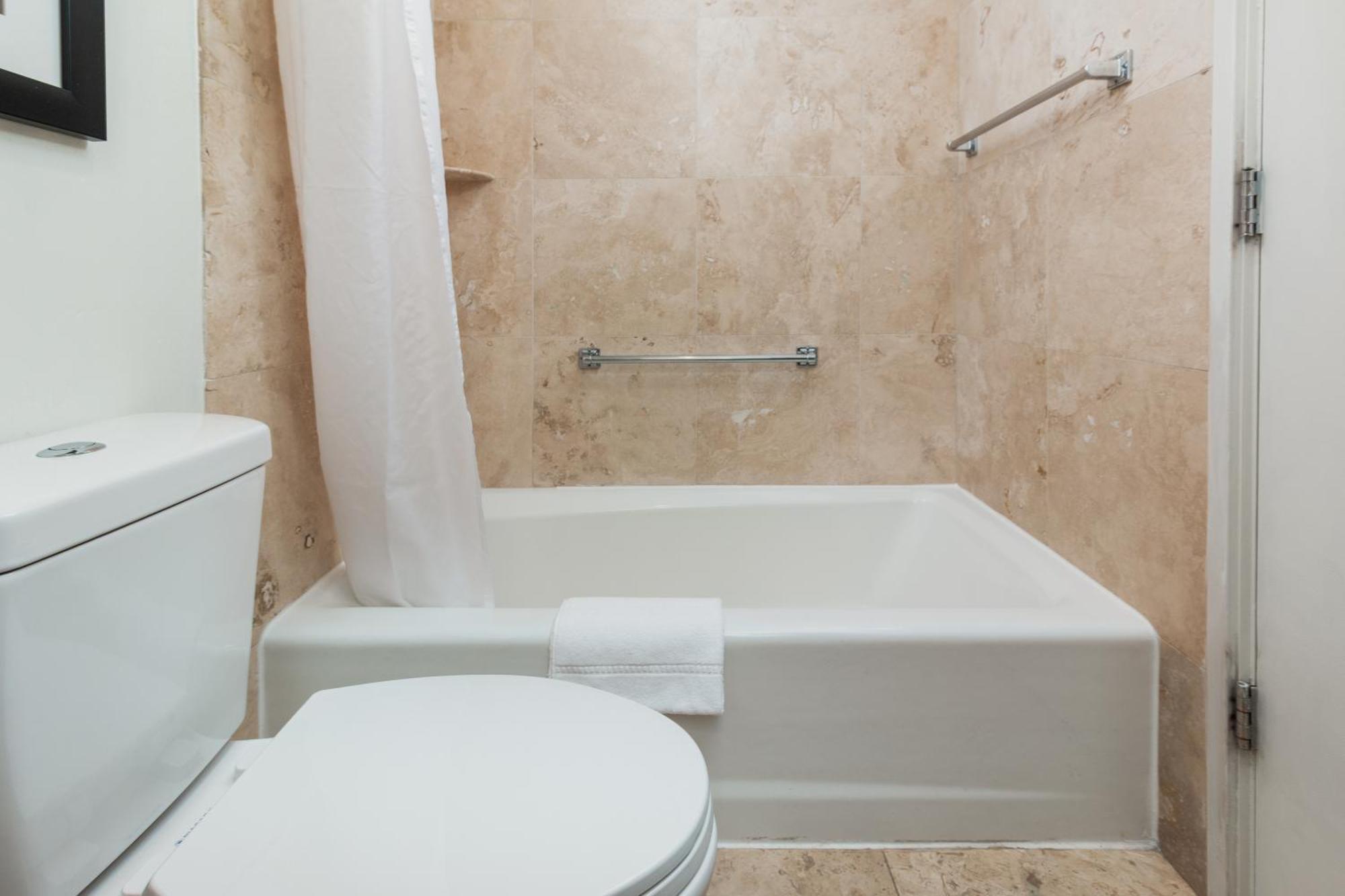 Habitación Doble con cama grande