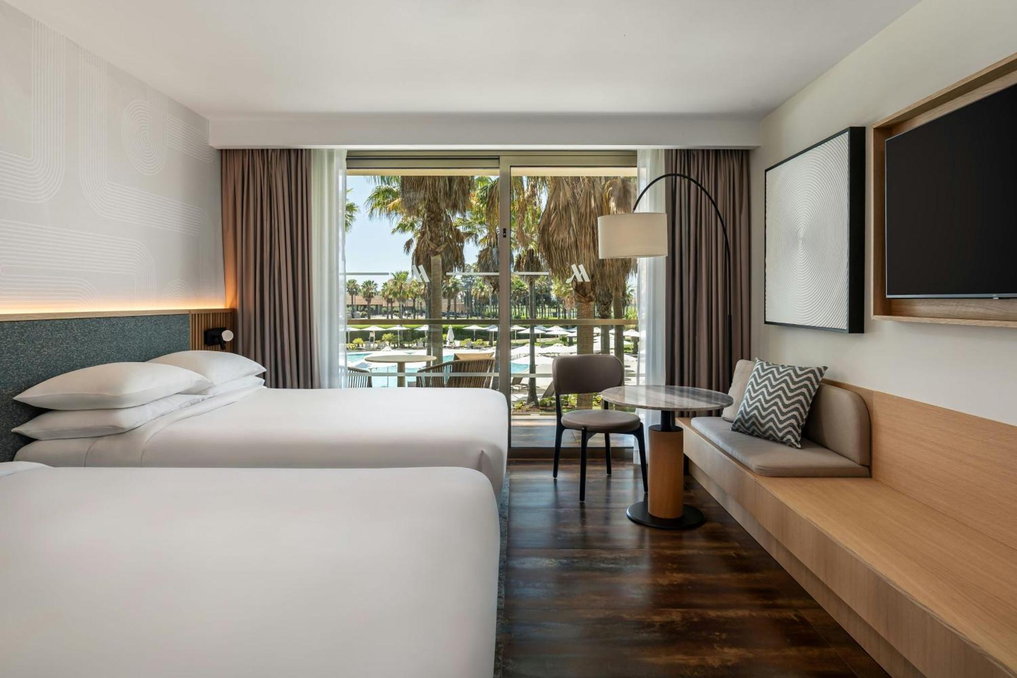 Double Family Room – Pool View