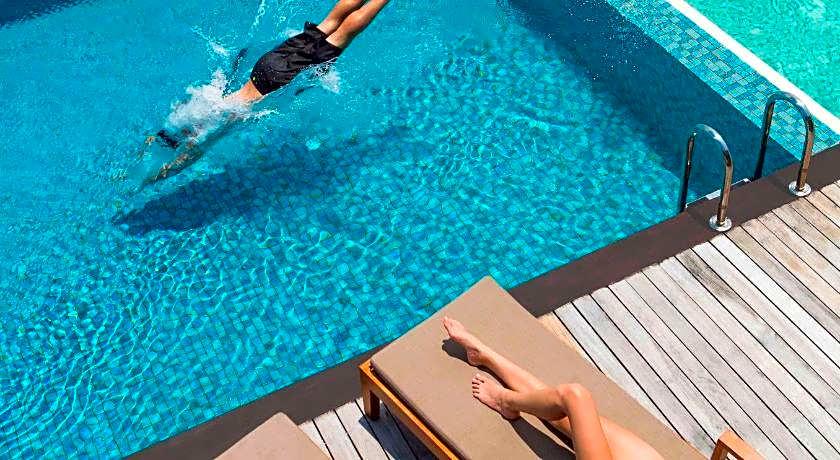 One-Bedroom Water Pool Villa