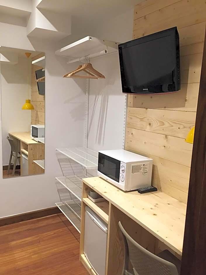 Habitación Individual con baño privado