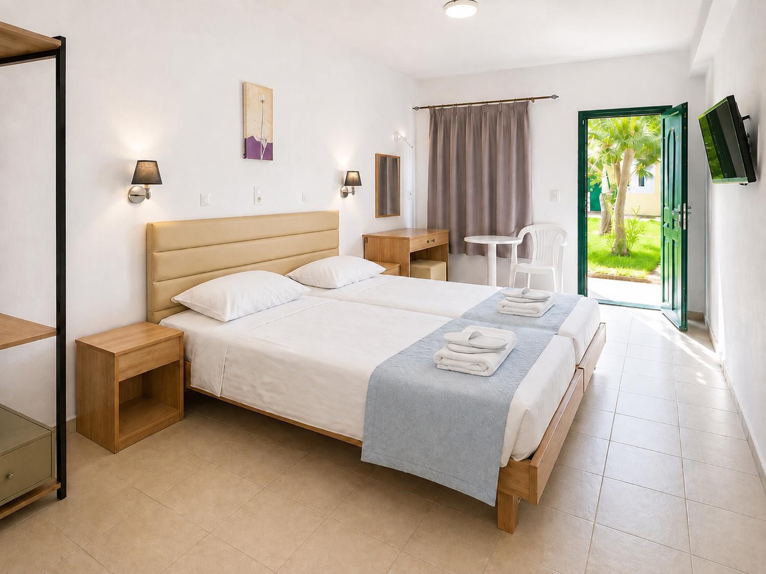 Twin Room Terrace