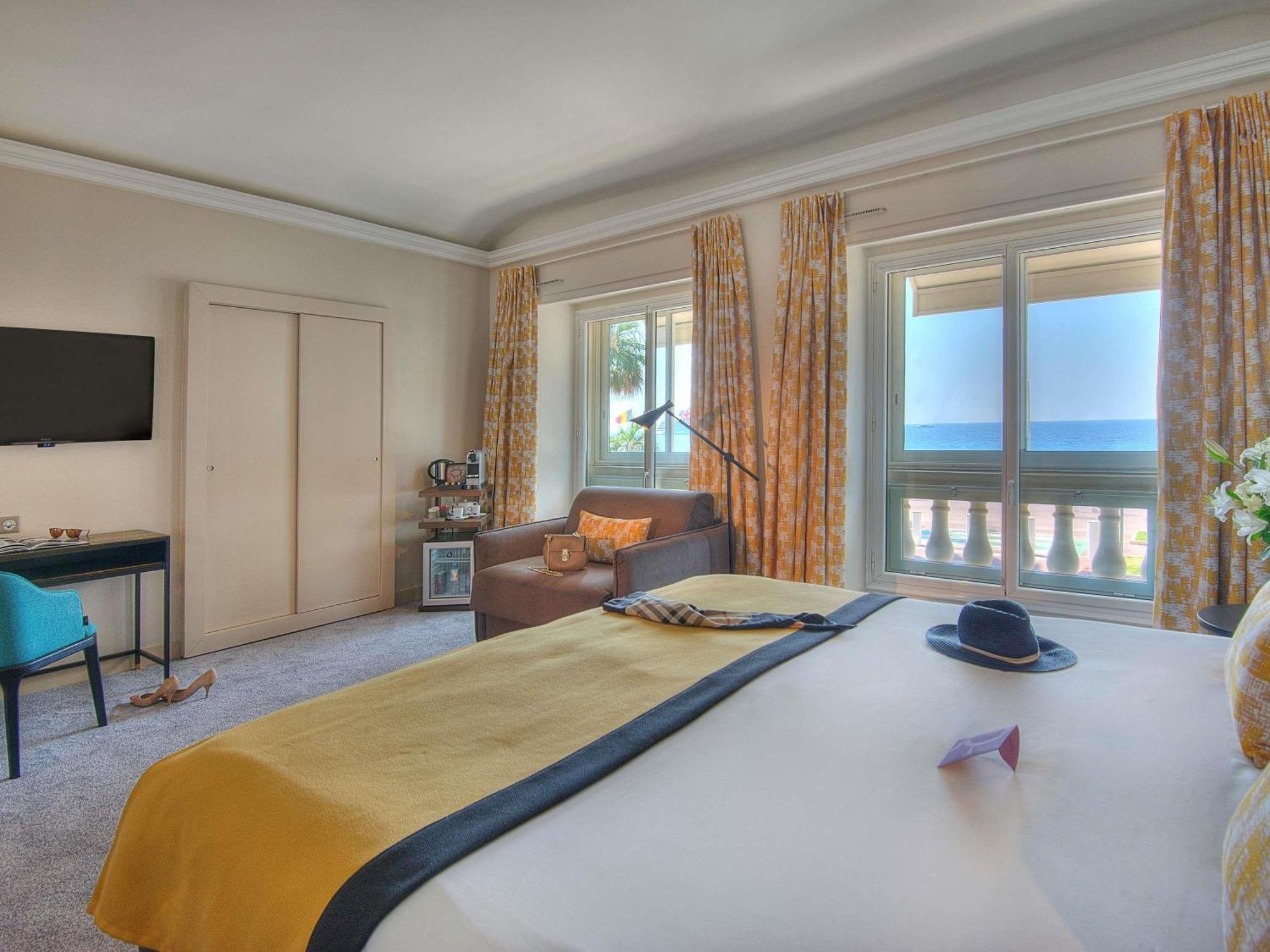 Priviledge Triple Room with Sea View