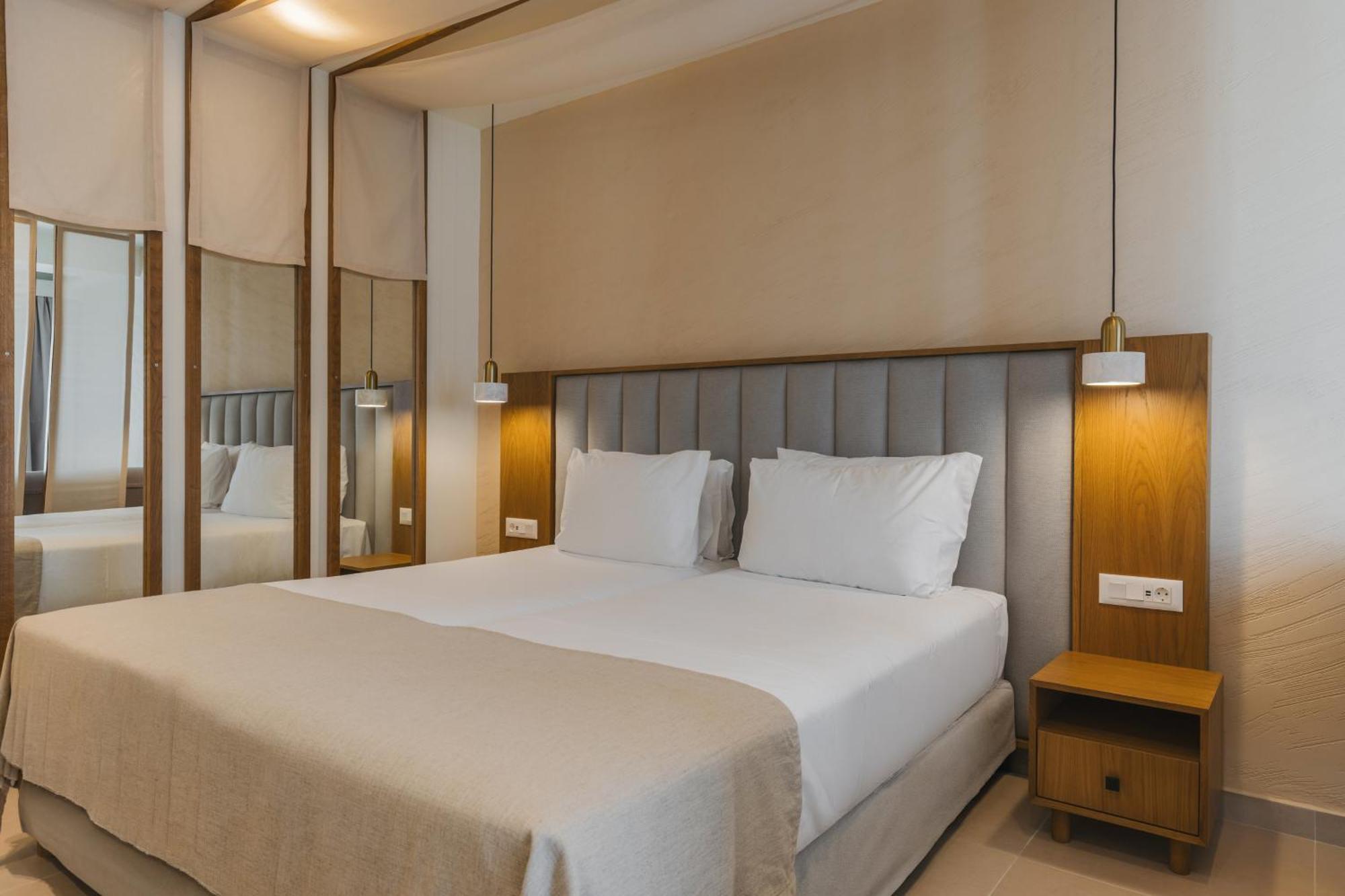 Suite Signature