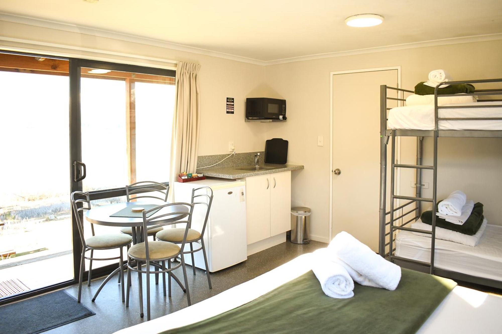 Large Ensuite Cabin