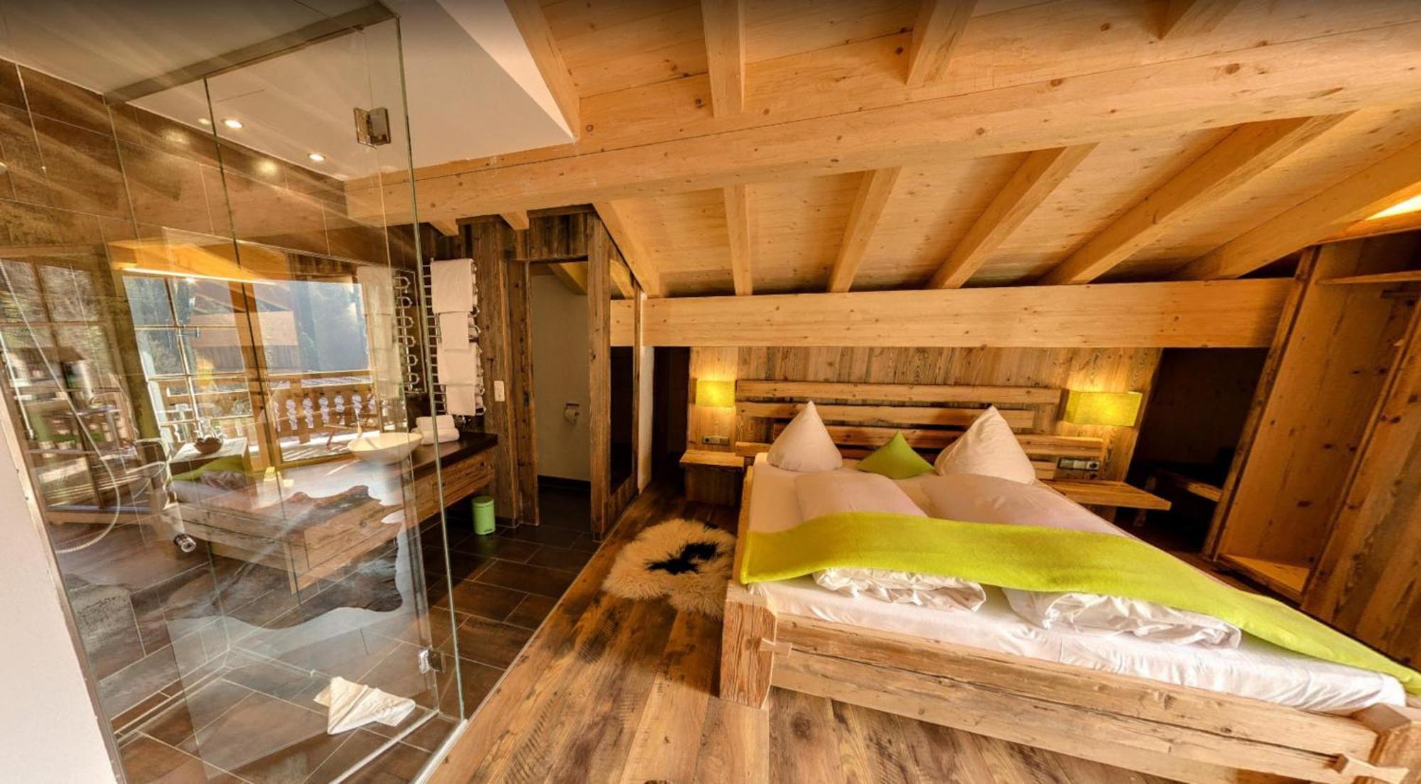 Standard Double Room with Sofa Bed and Forest View