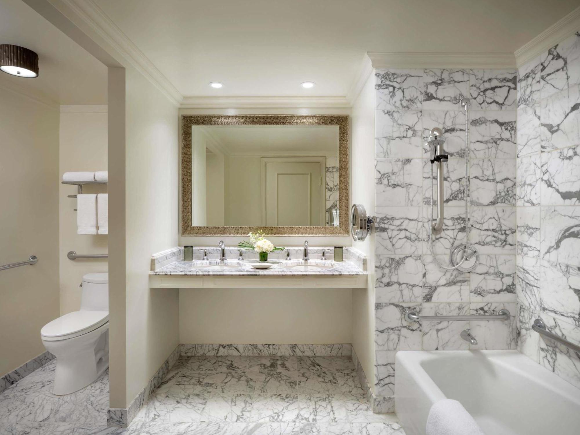 Fairmont King Room Bath Tub Garden View Disability Access