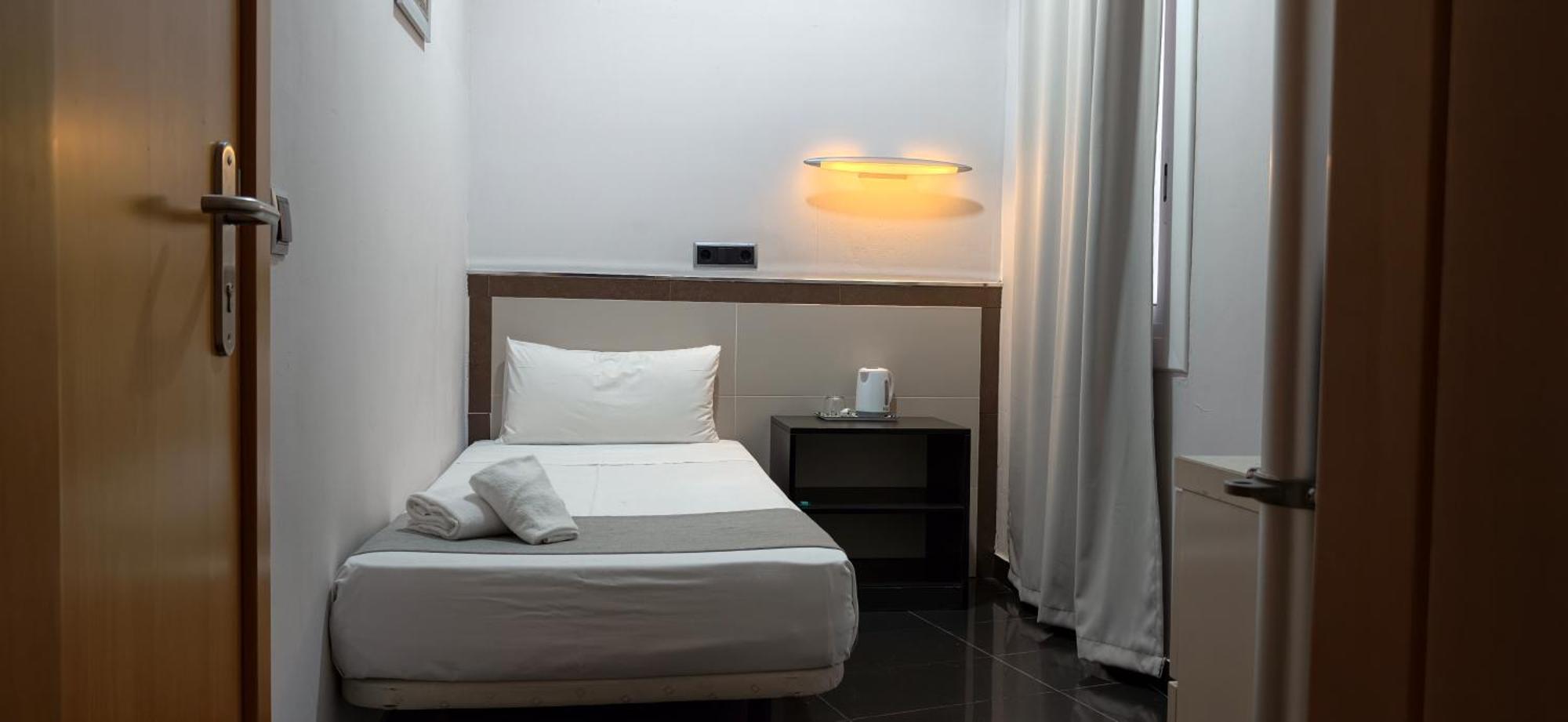 Habitación Individual con baño privado