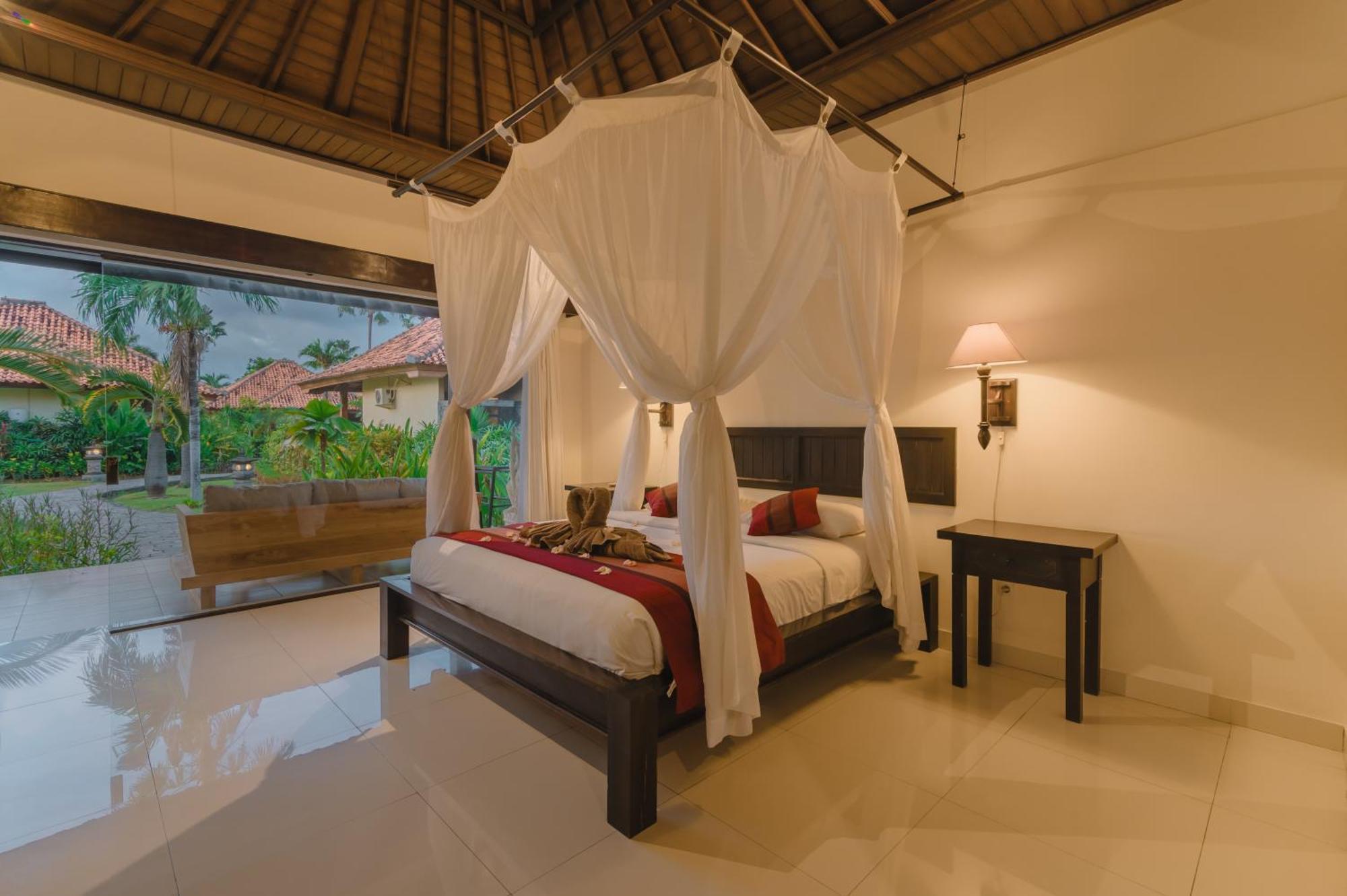 Habitación Doble Estándar con vistas al jardín