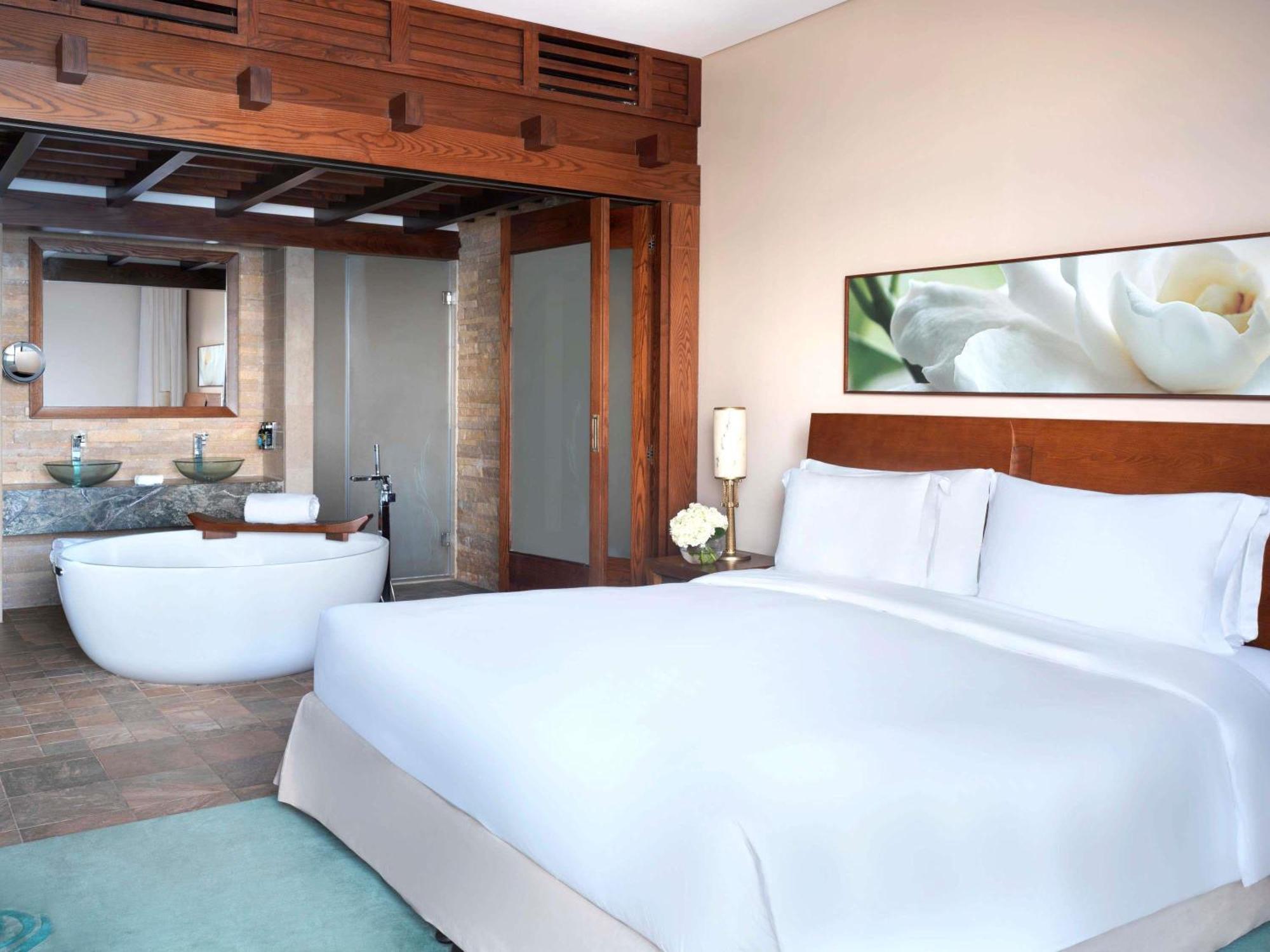 One Bedroom Resort View