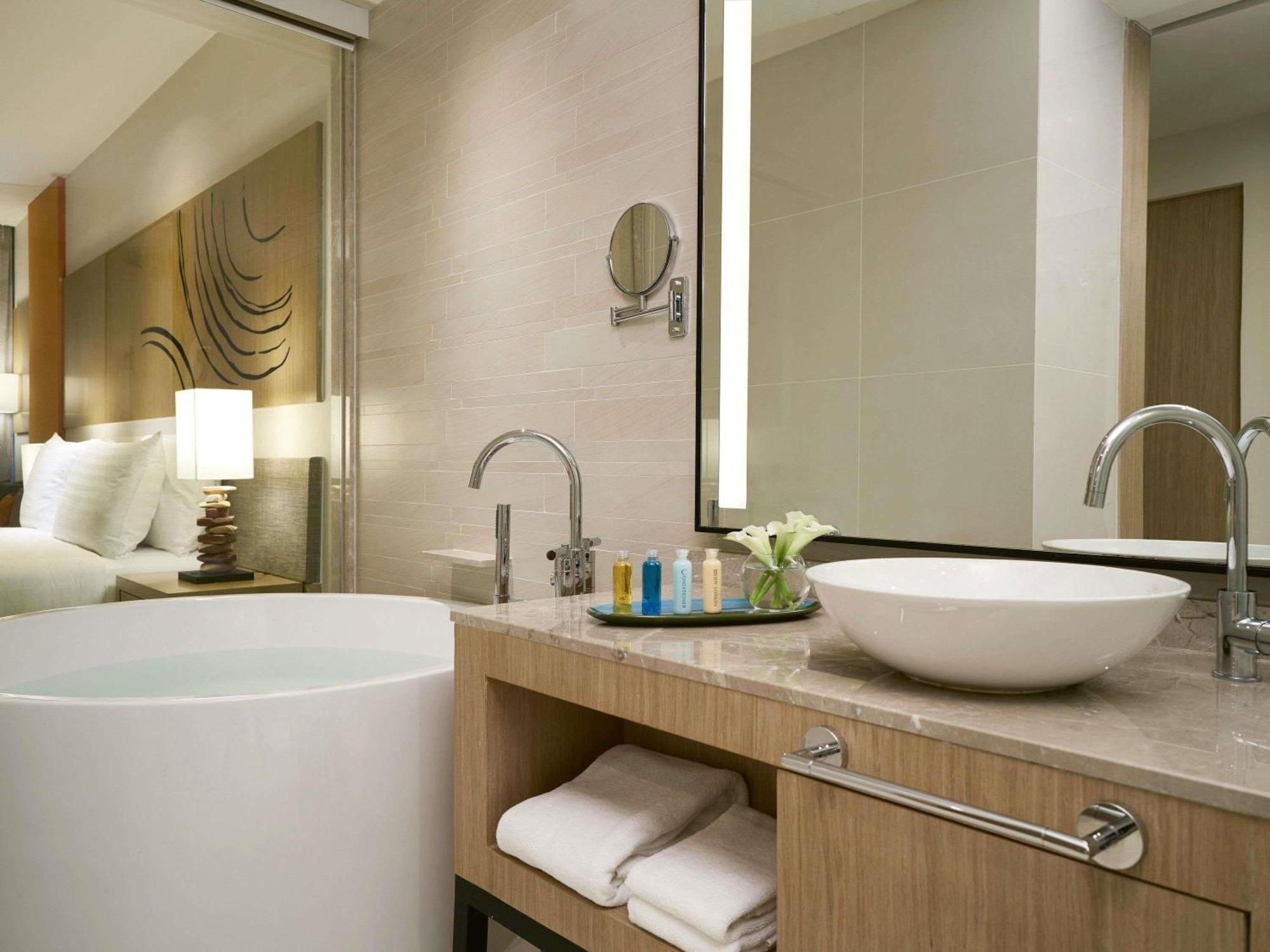 Deluxe Twin Room Sea View