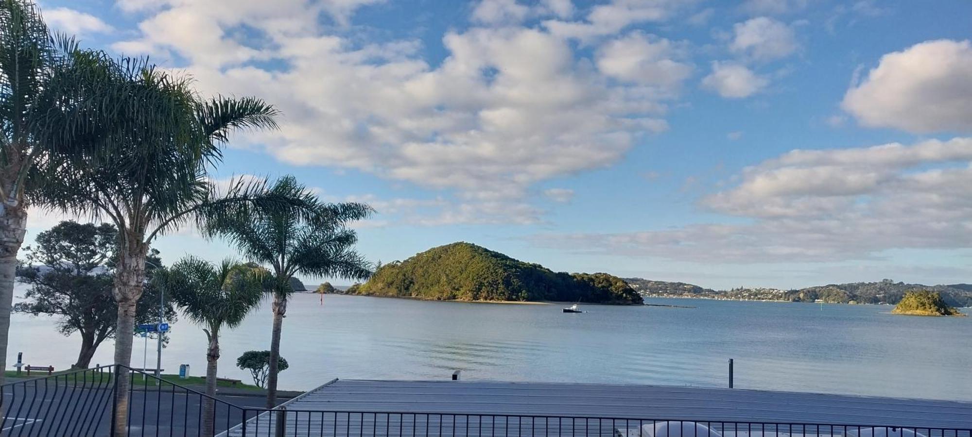 One-Bedroom Apartment Sea View first floor