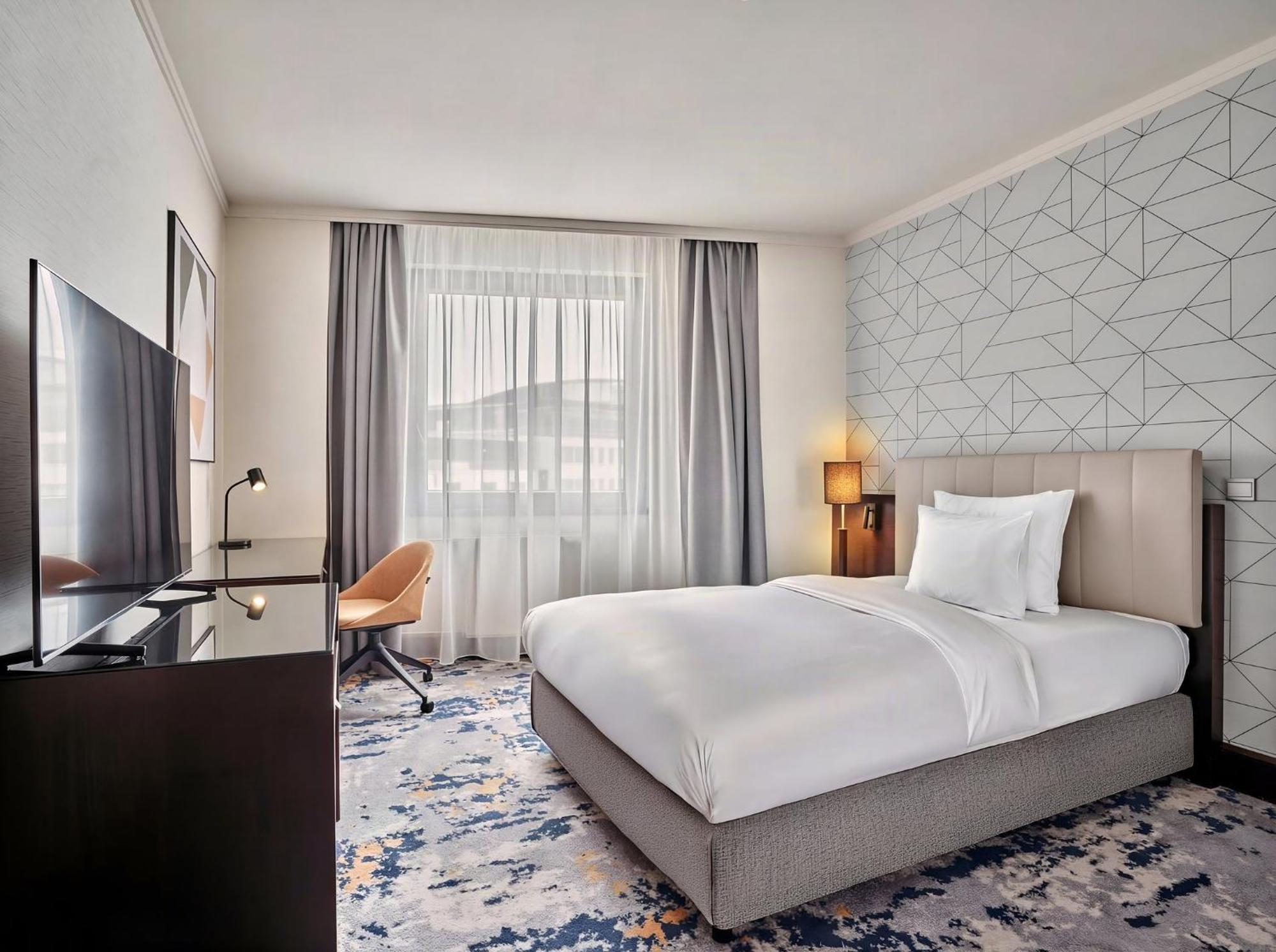 Standard Room Accessible