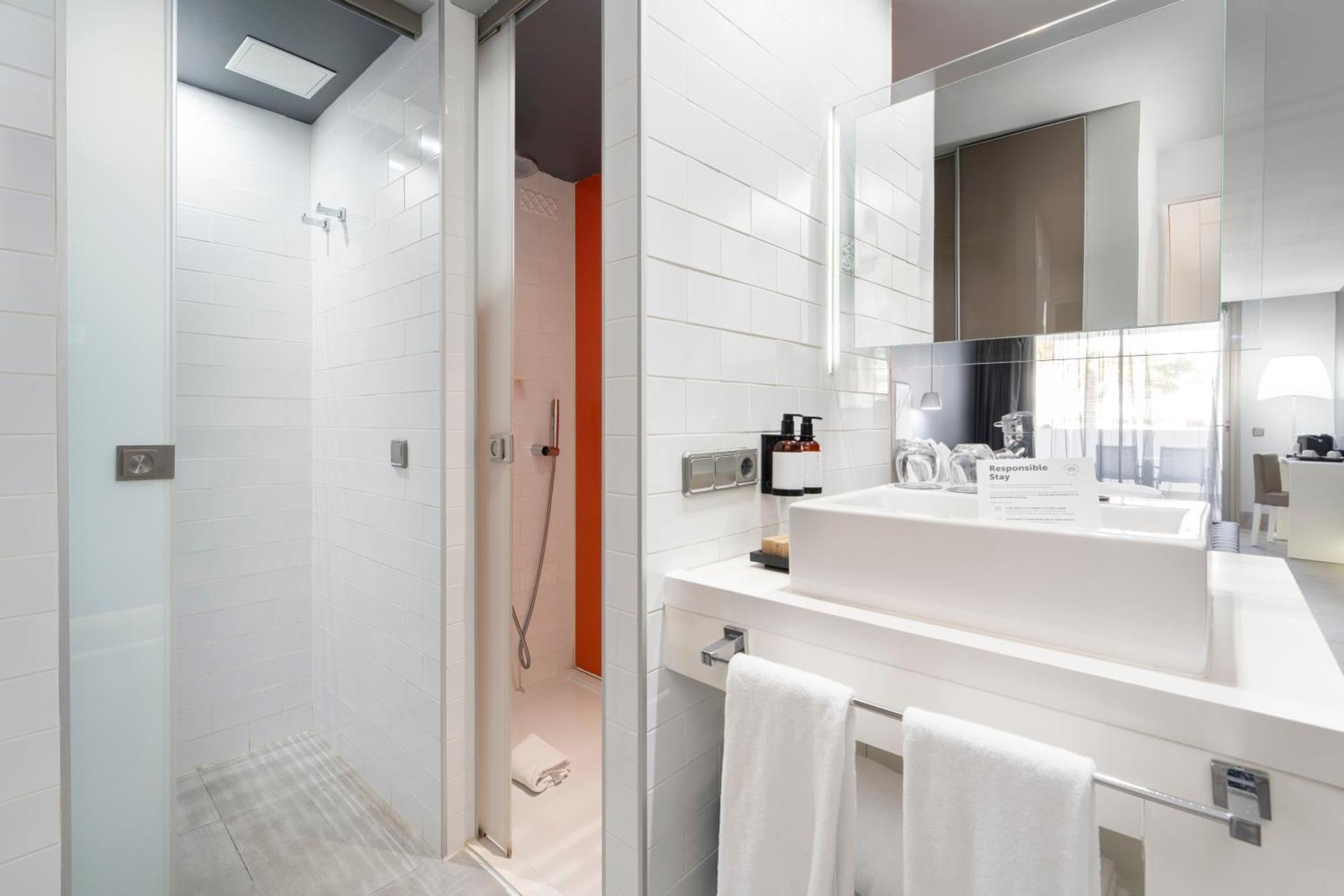 Deluxe Double or Twin Room Sea View Spa Bath