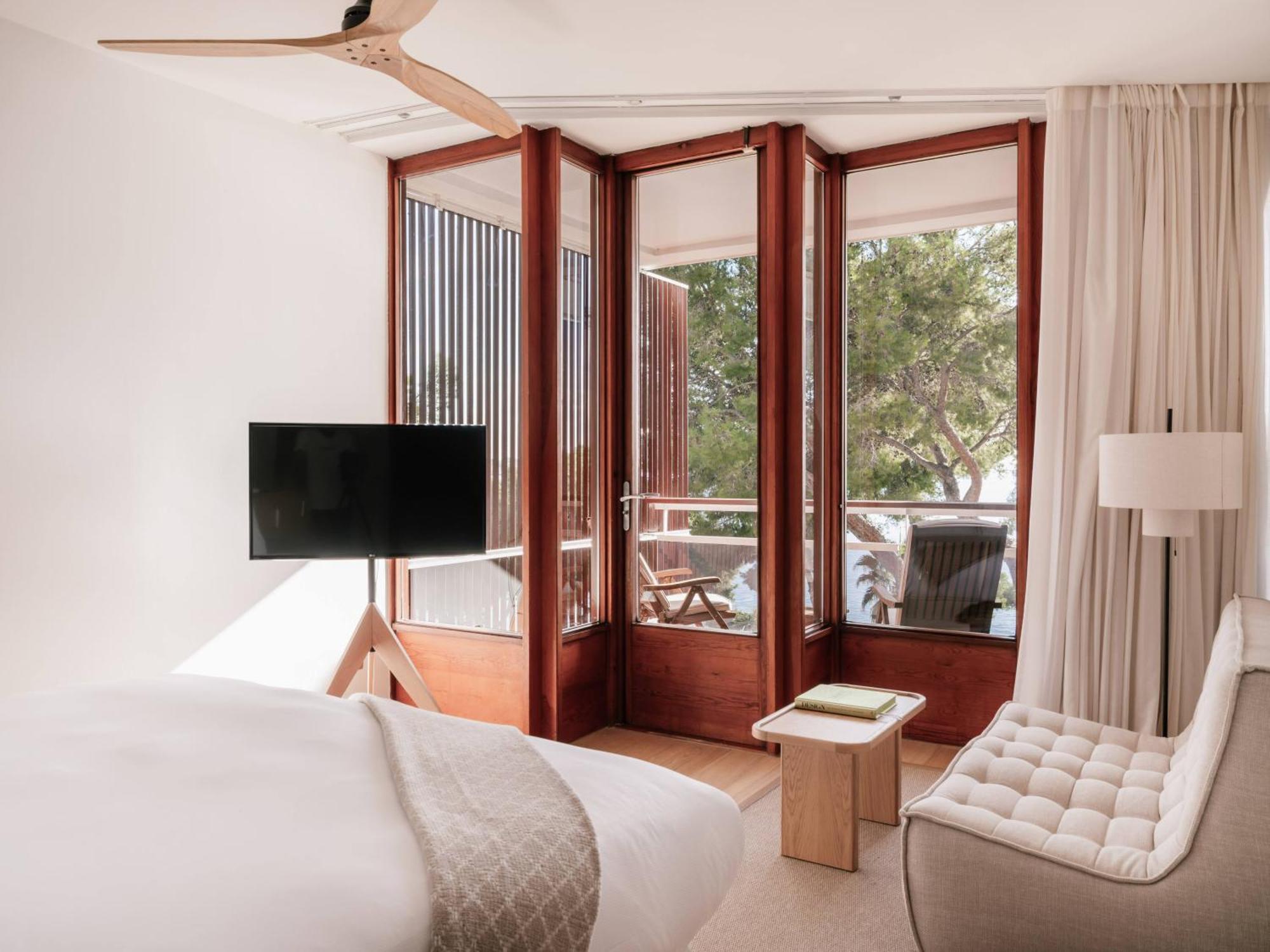 Deluxe Room Sea View