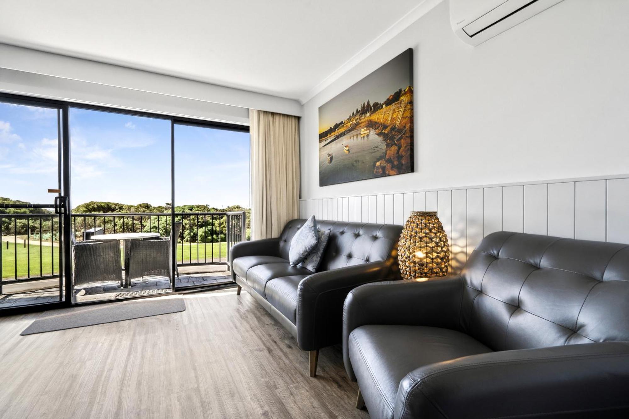 Two-Bedroom Suite Ocean View