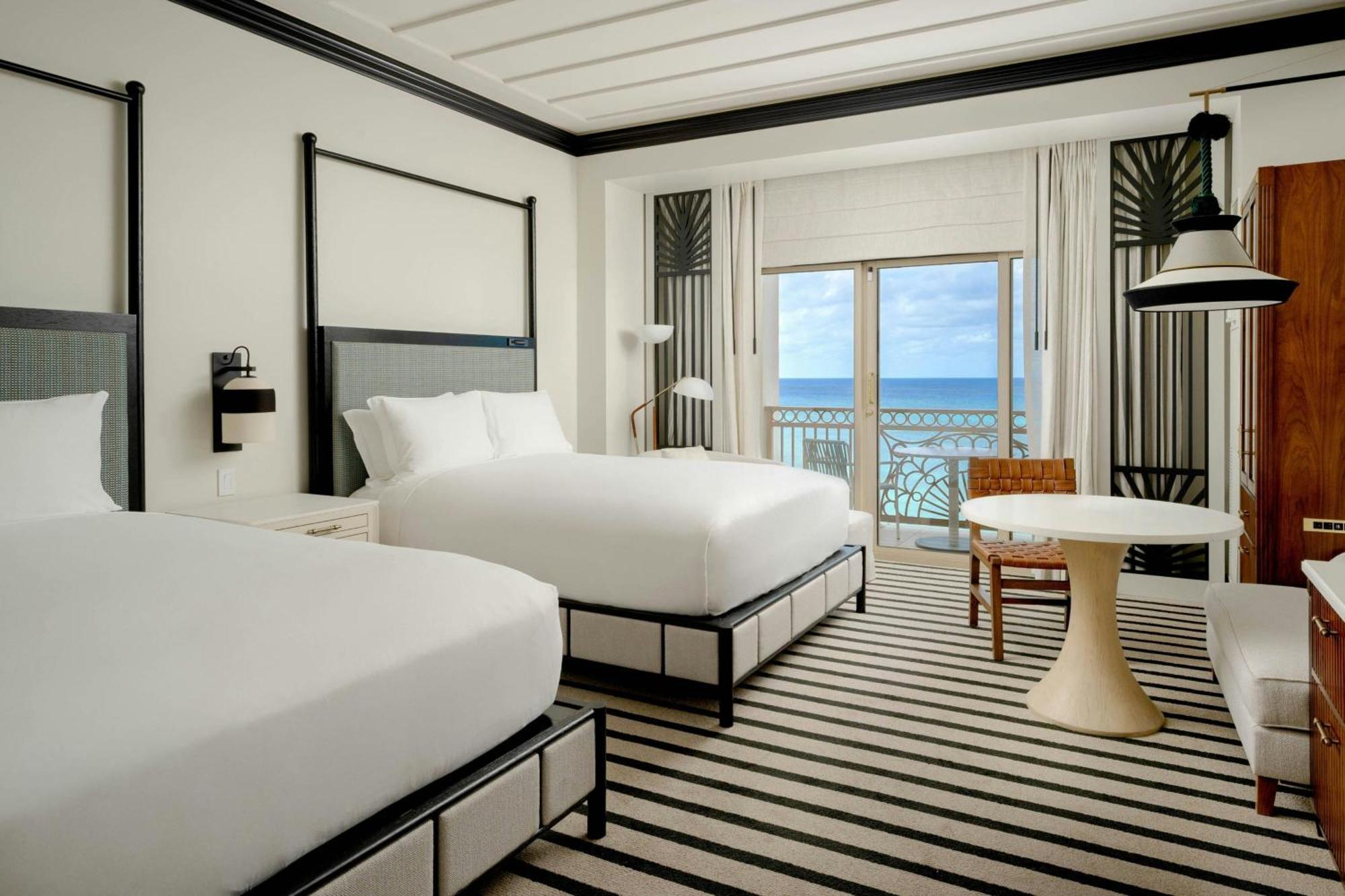 Oceanfront Queen Room with Two Queen Beds - Club Lounge Access