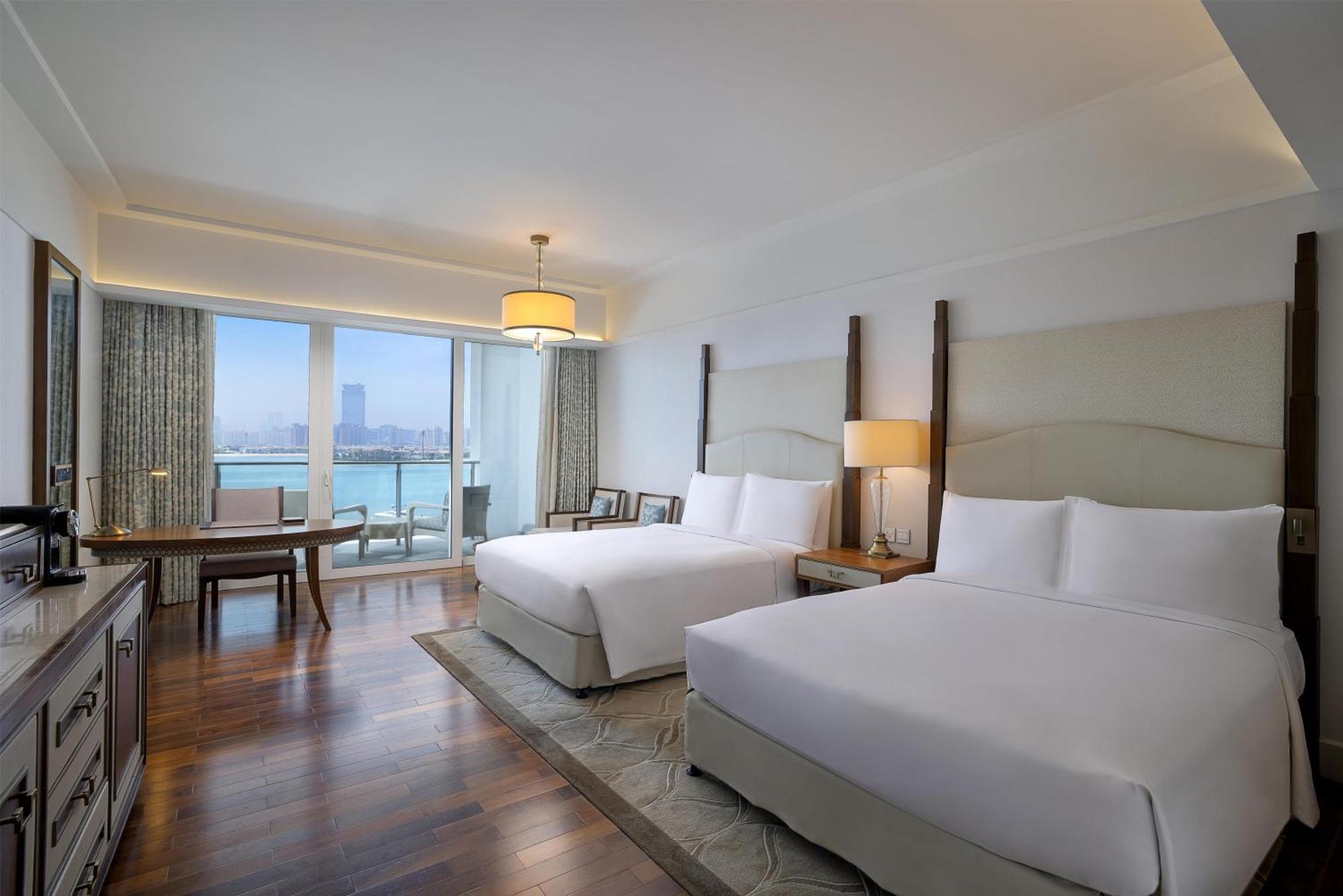Deluxe Queen Room Two Queen Beds Palm Sea View