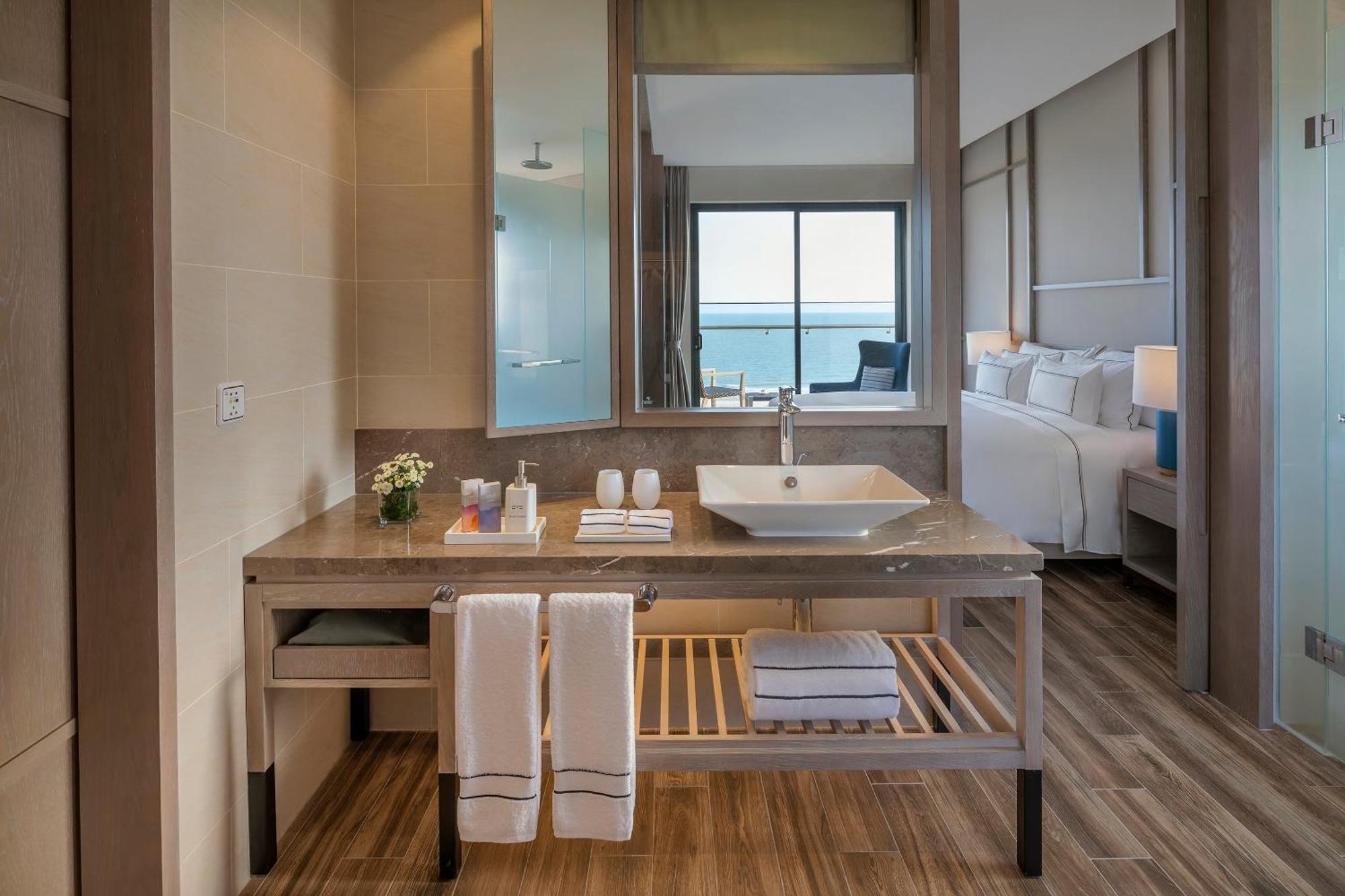 Junior Suite Balcony Ocean View