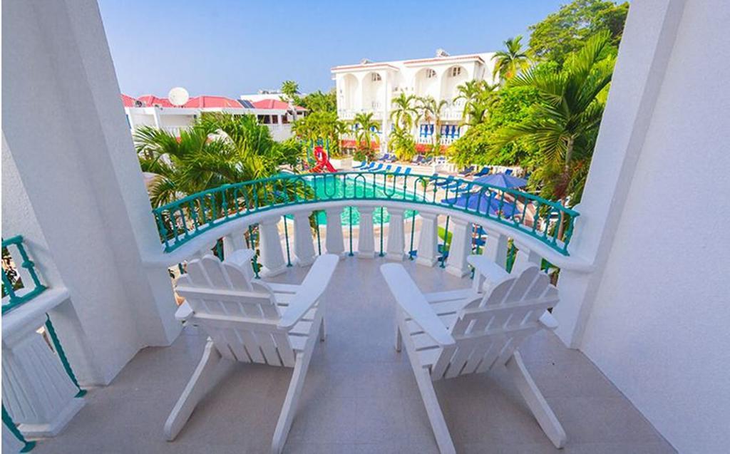 Two-Bedroom Suite with Garden/Pool View - Nanny Service Included