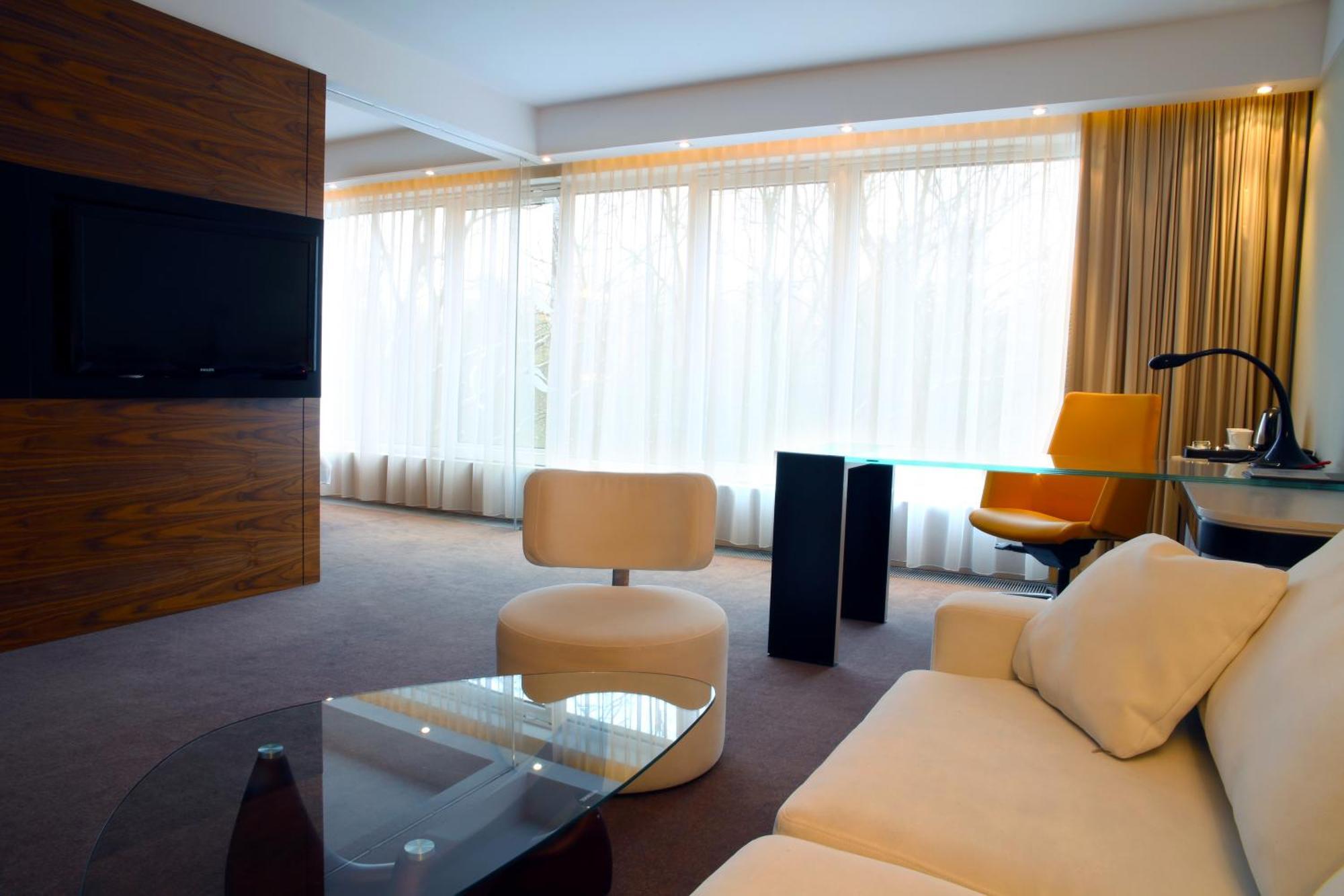 Apartment (1-2 Adults)