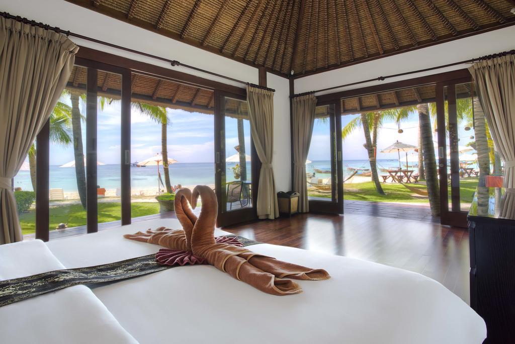Villa Balinese Luxury Beach Front