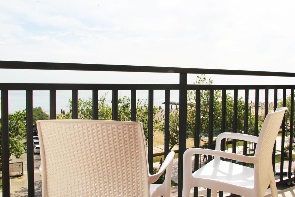 Double Room Balcony Sea View,1498548187:JPEG