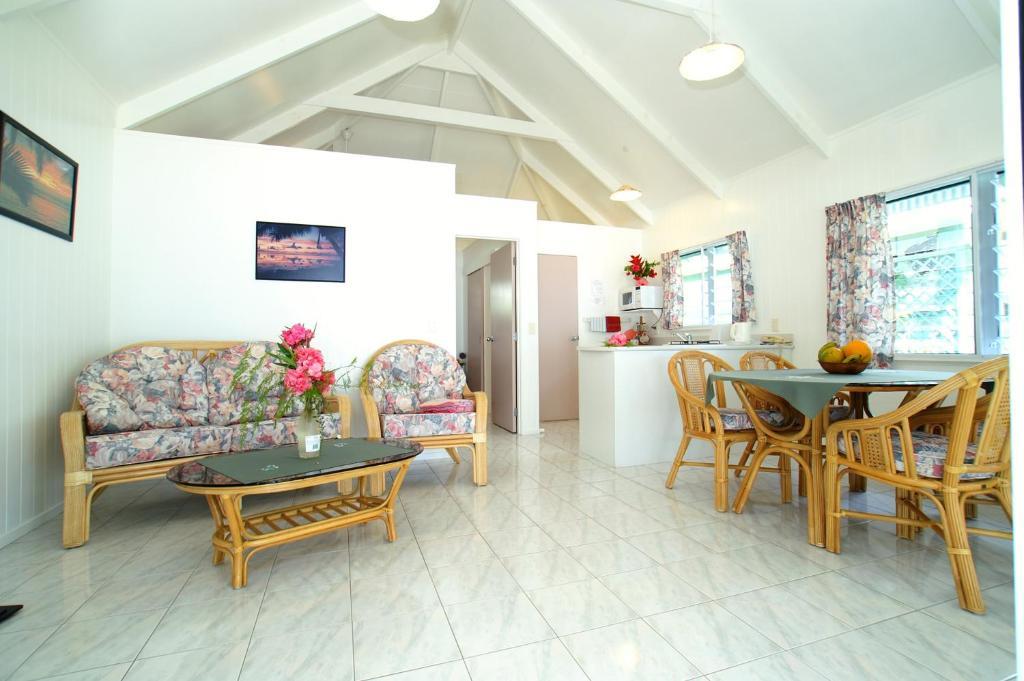 Bungalow Beach Front