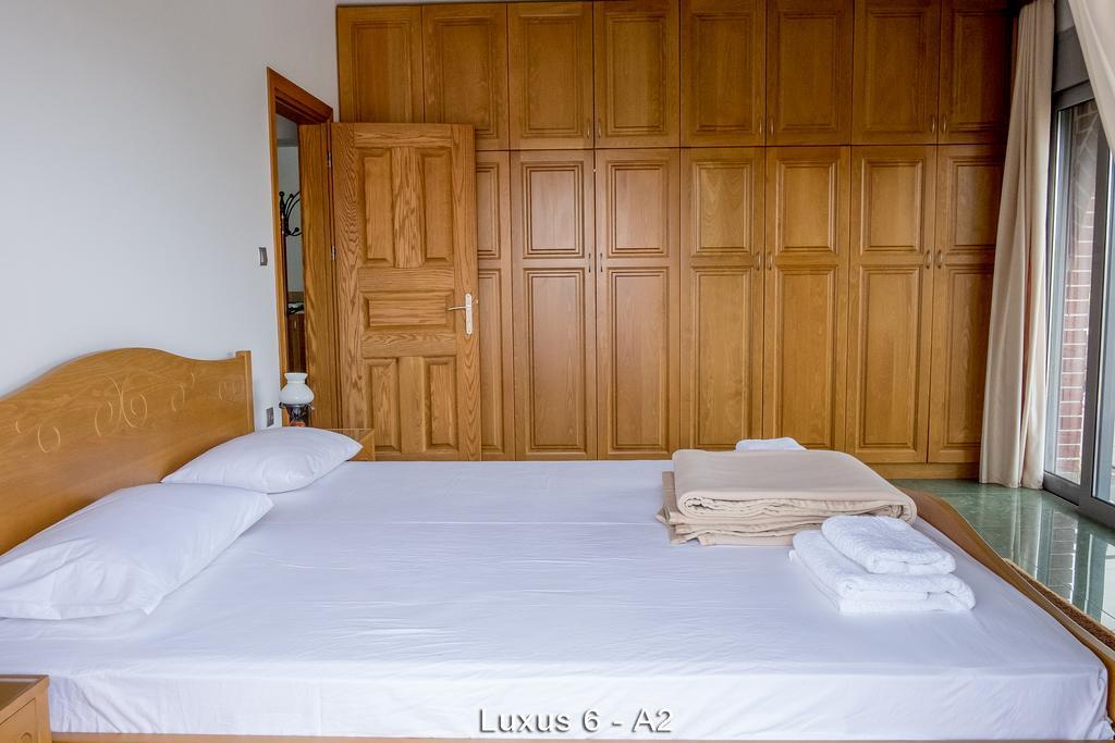 Luxus Family Apartment Two-Bedroom Apartment (4 Adults + 2 Children)