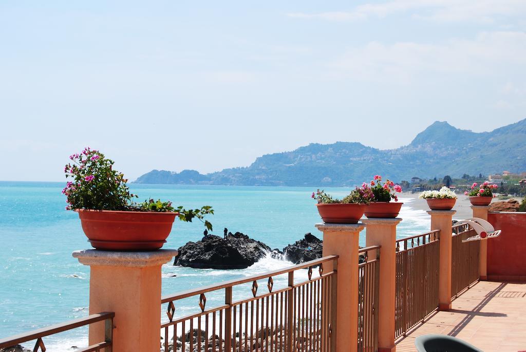 One-Bedroom Apartment Sea View,234258724:JPEG