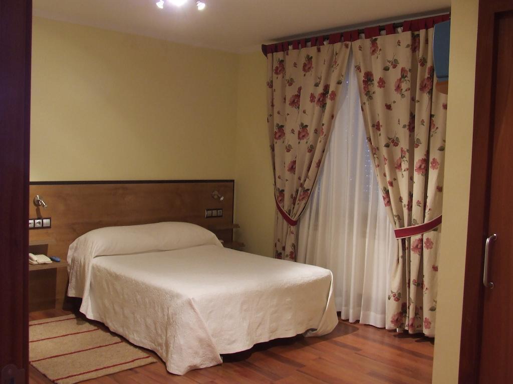 Single Room,395148603:JPEG