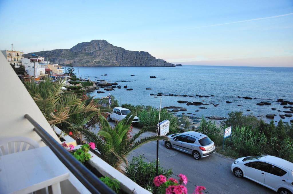 Two-Bedroom Apartment Balcony Sea View,24492267:JPEG