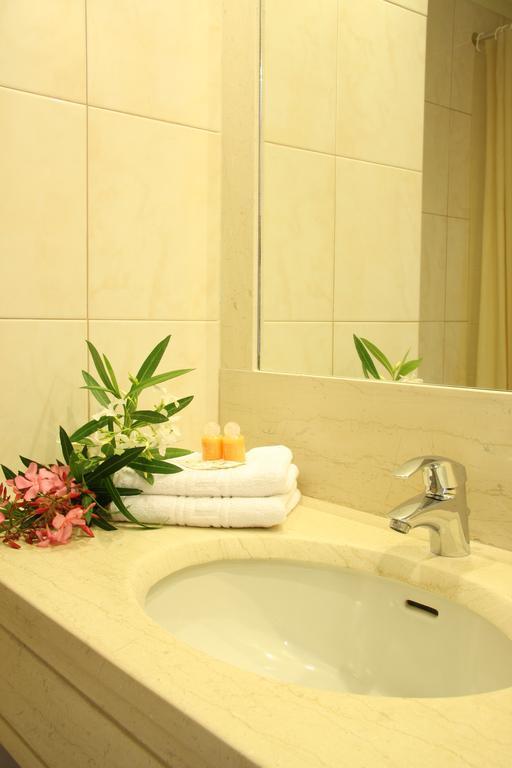 Double or Twin Room,250131497:JPEG