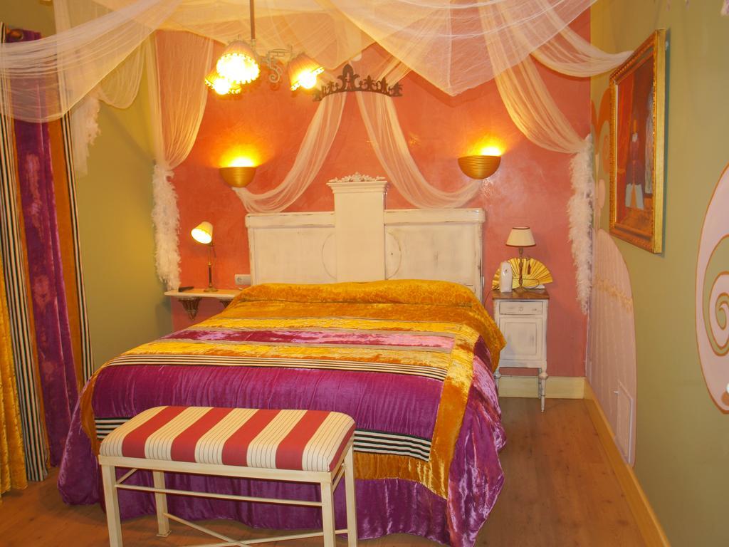 Double Room,250556625:JPEG