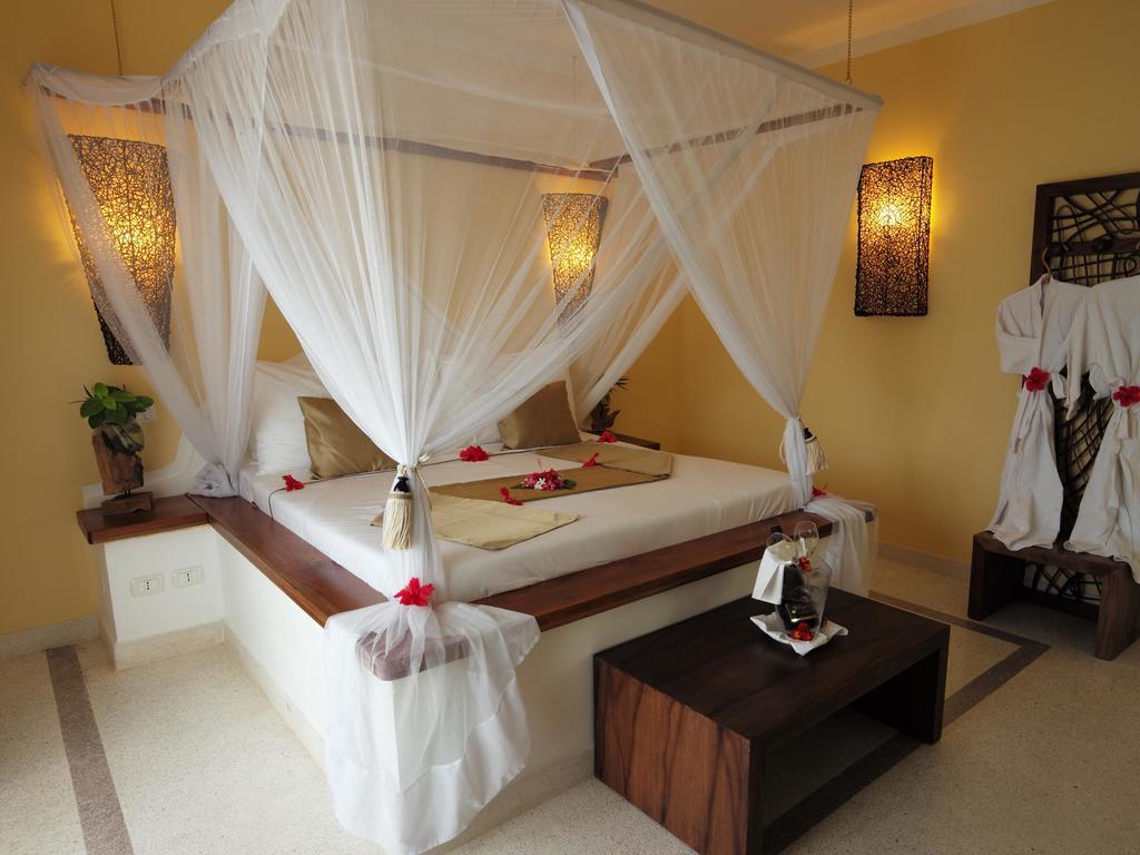 Luxury Suite,1283874139:JPEG