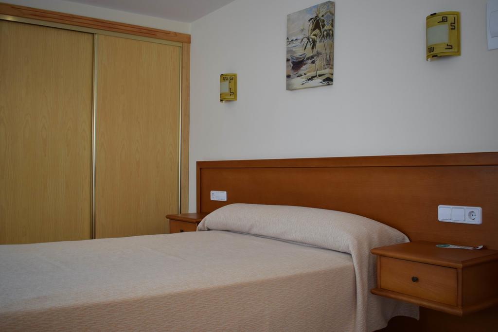 Basic Double Room,1207874614:JPEG