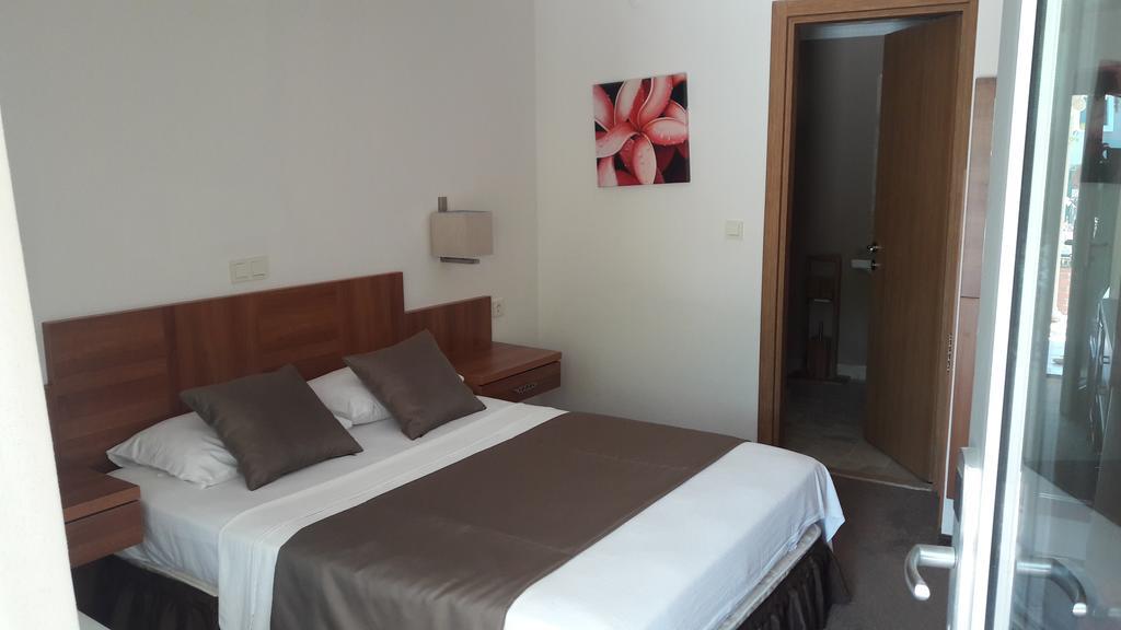 Double Room with Garden View - Annex