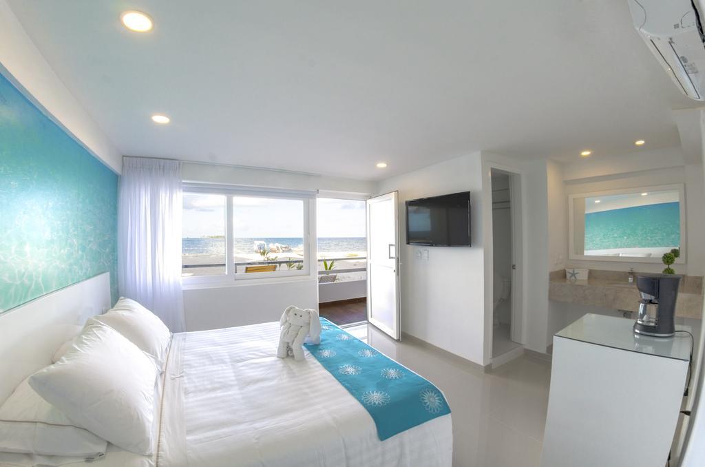Habitación Doble con balcón y vistas al mar