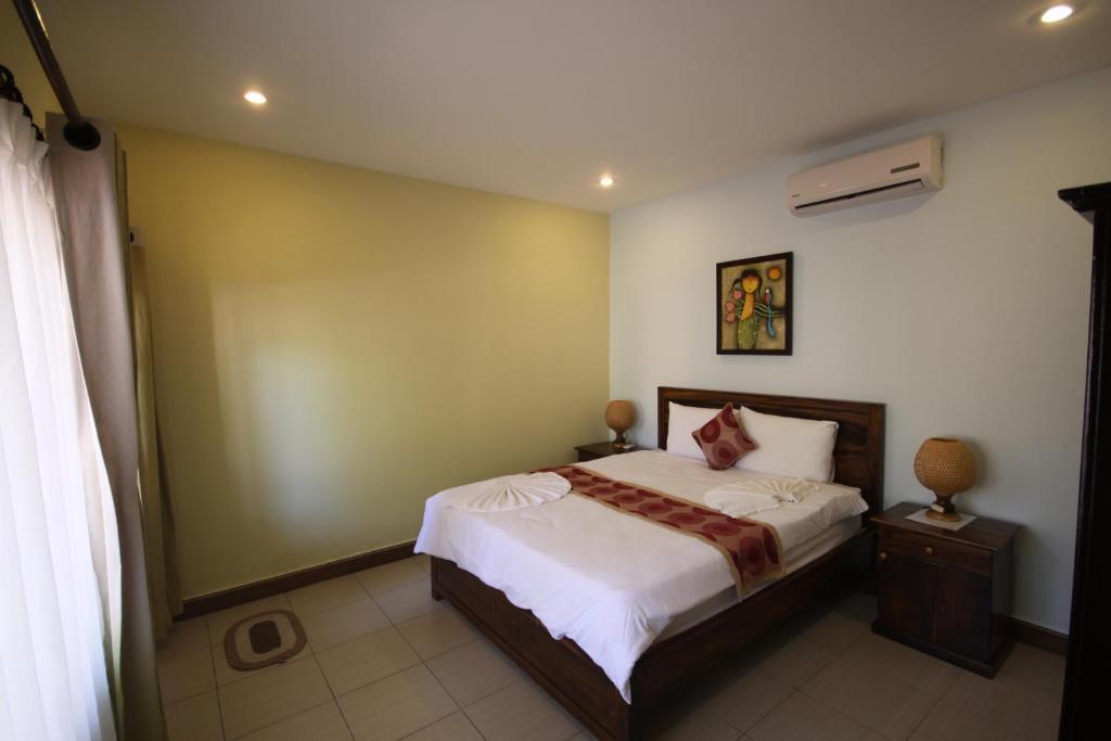 Habitación Doble Estándar con vistas a la piscina