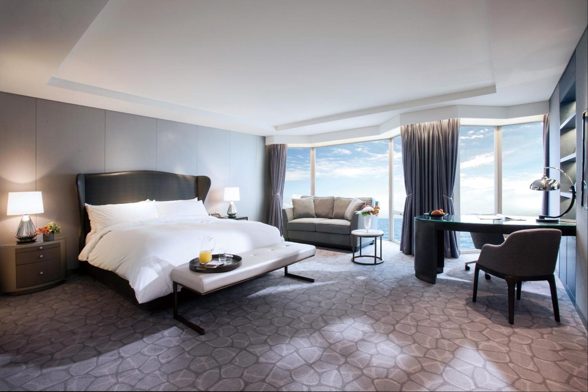 Premium Double Room with Half Sea View - Annex
