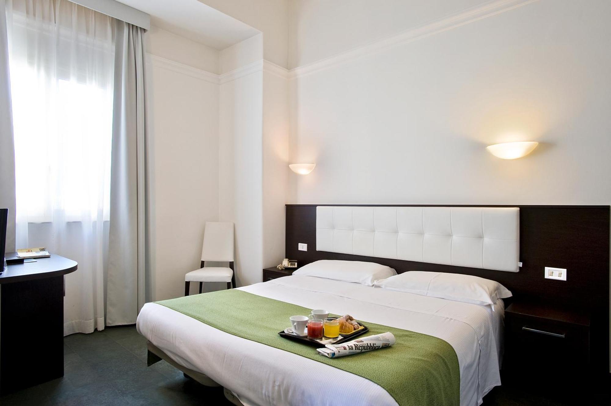 Double or Twin Room,632023764:JPEG