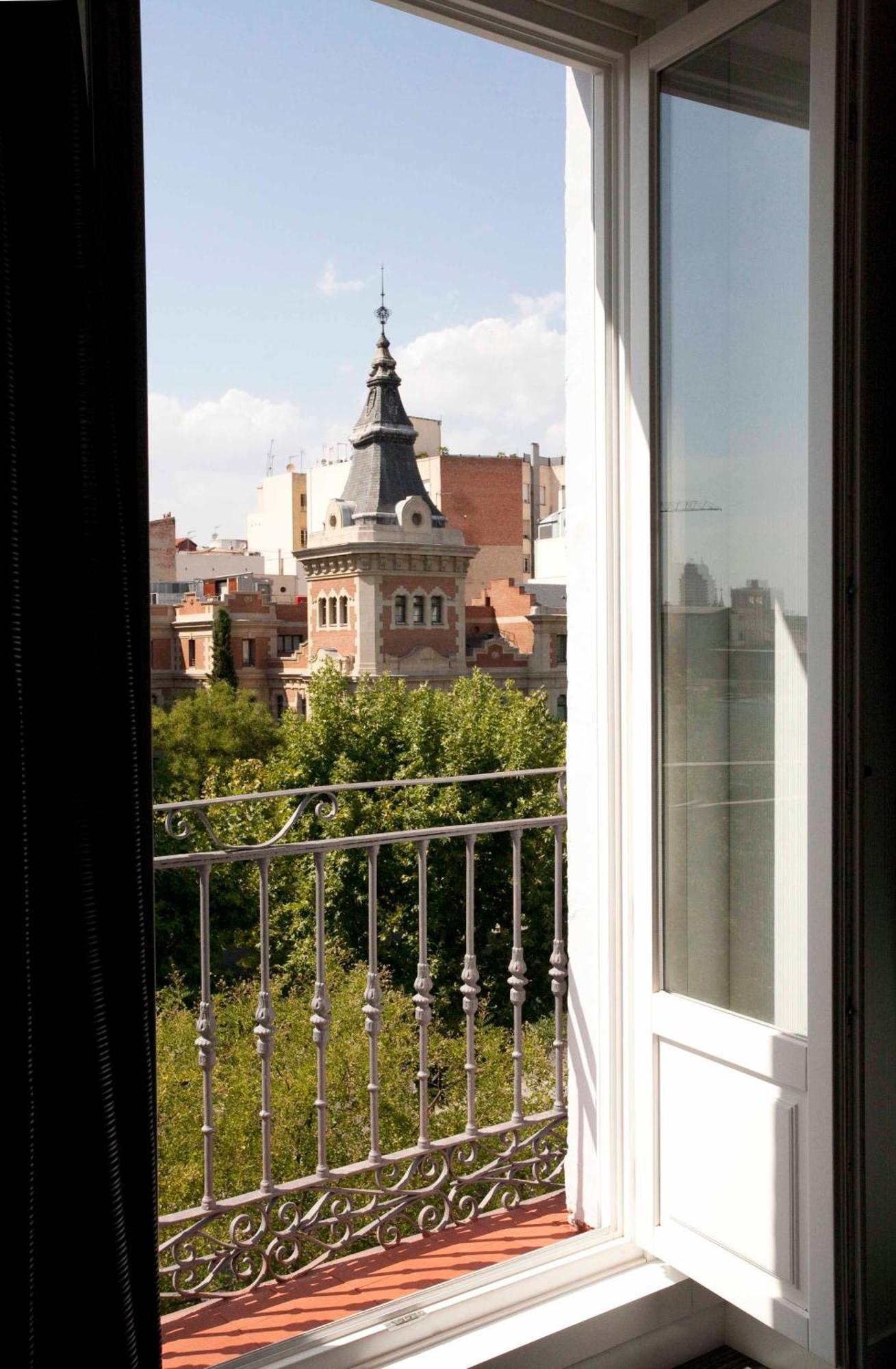 Double Superior Room views Balcony