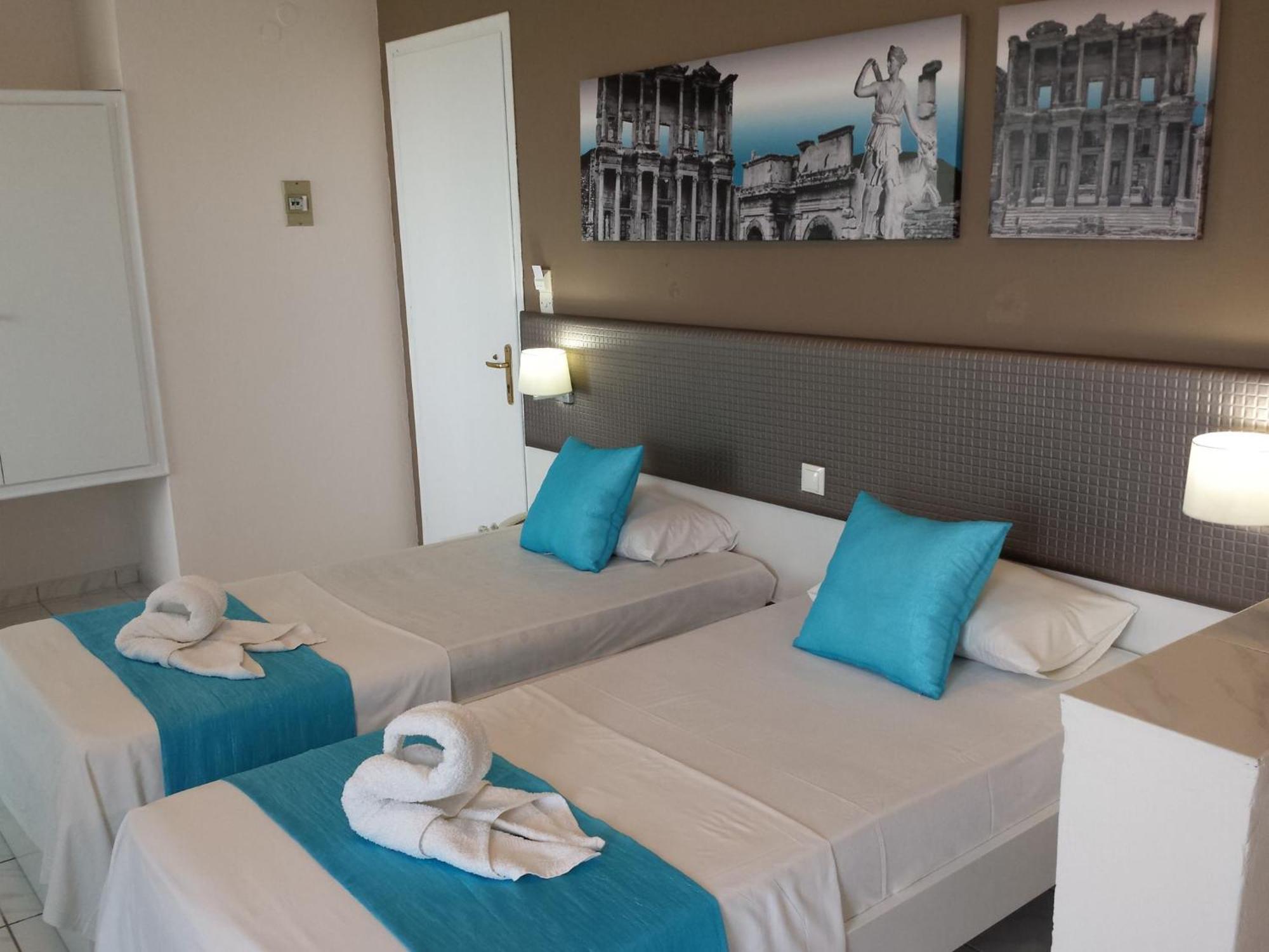 Comfort Triple Room